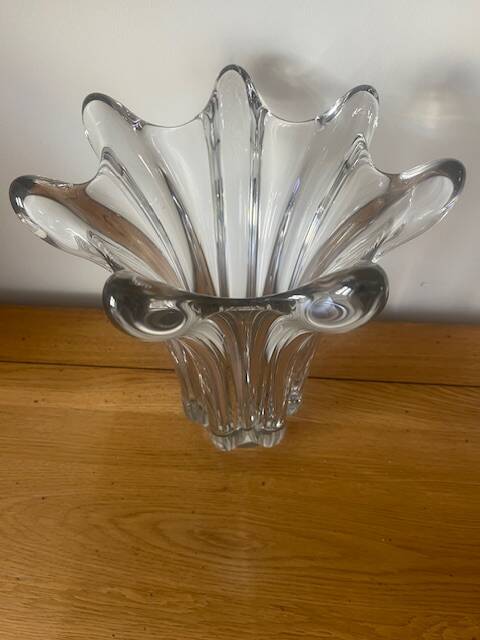 Large crystal vase.