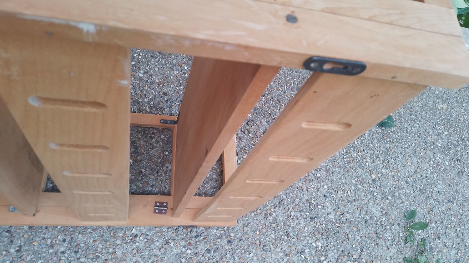 Folding bookcase