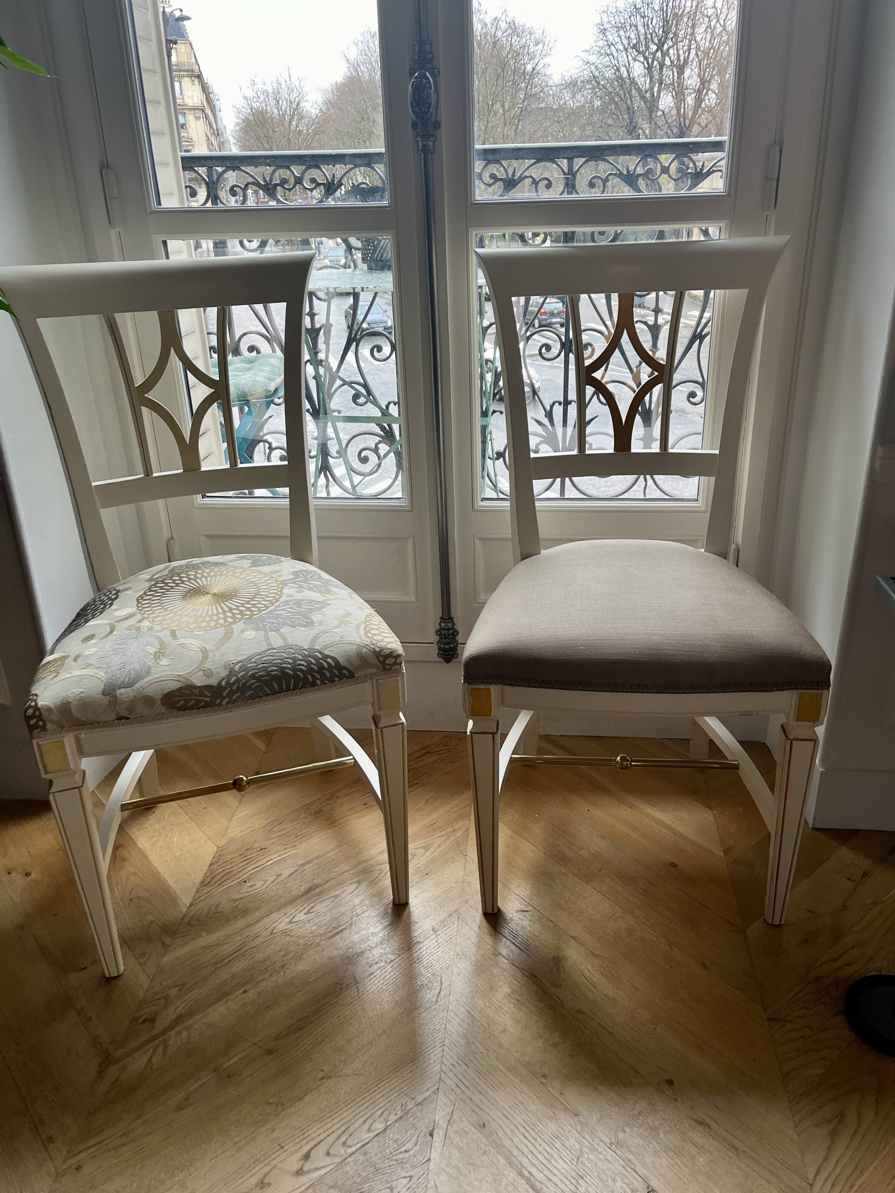 Set of two wooden chairs.