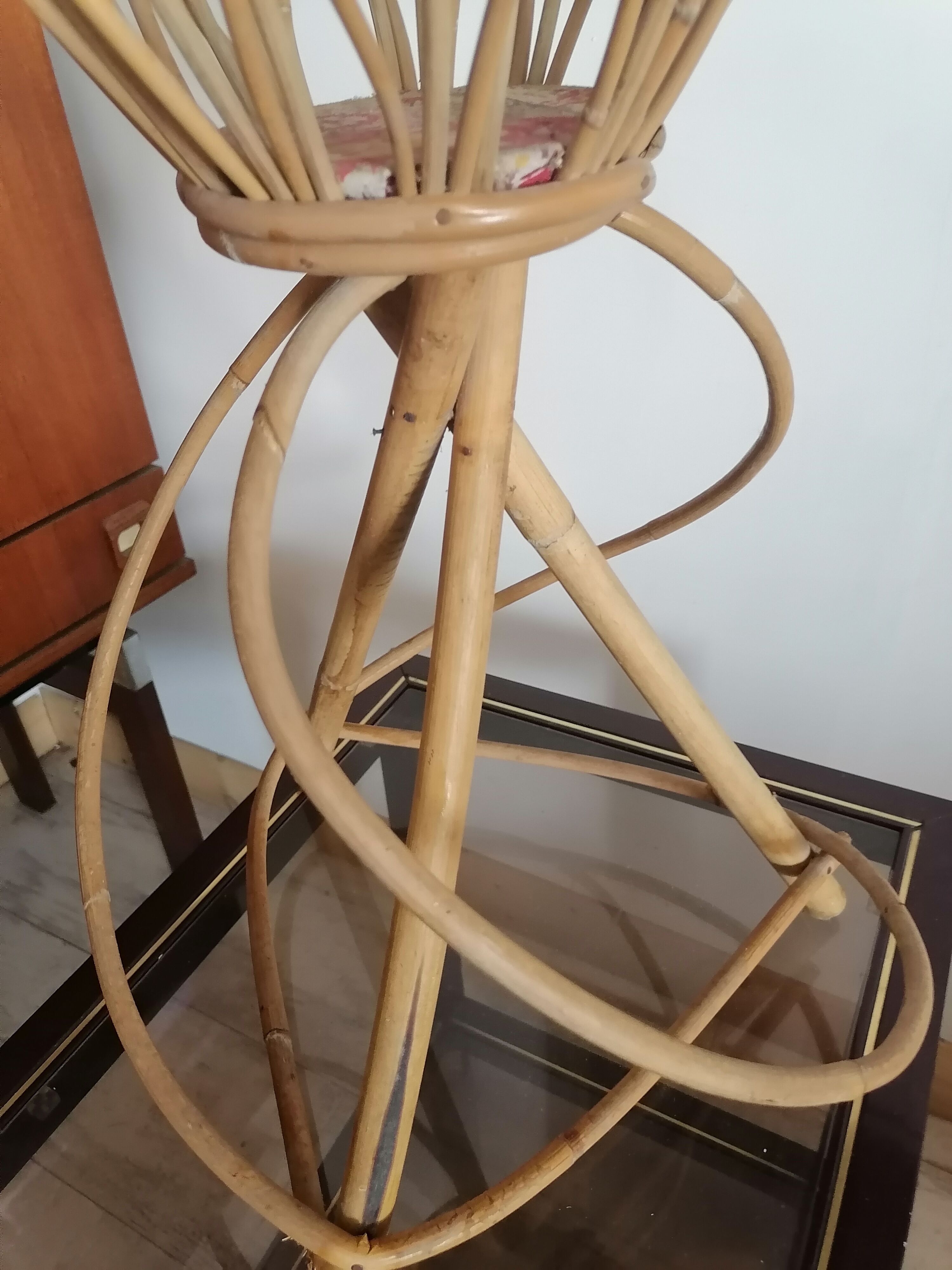 Rest plant rattan wicker 1960 1970