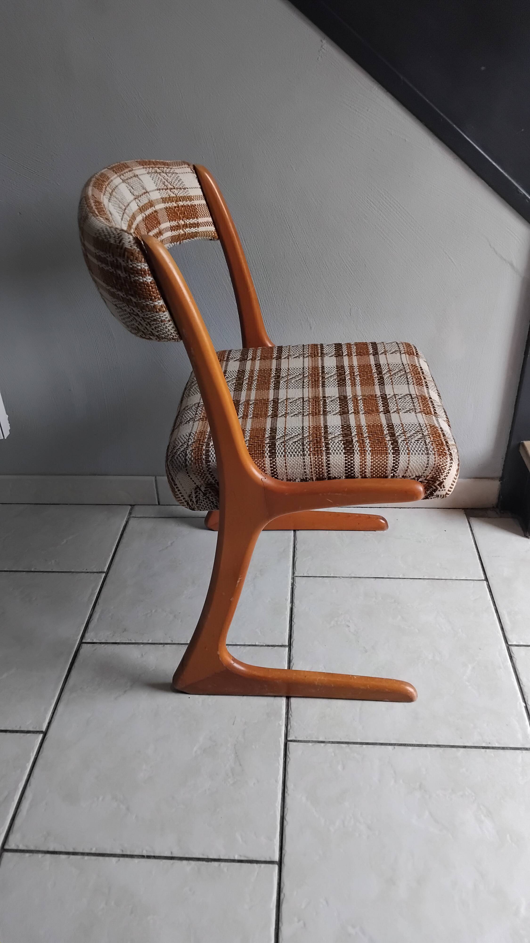 Chaise kangourou baumann vintage
