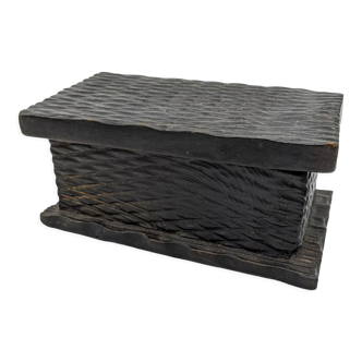 Wooden box