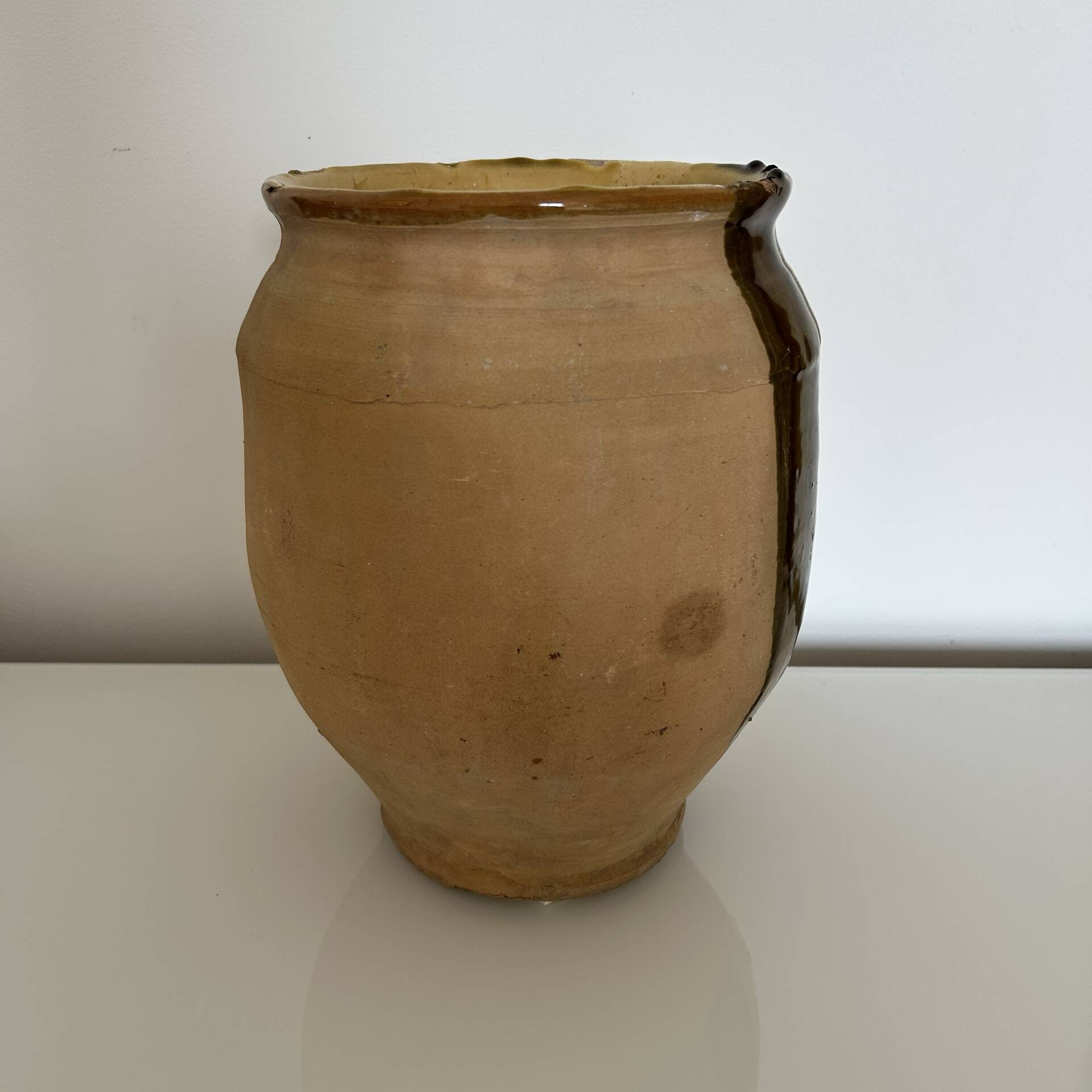 Old jar with brushstroke decoration