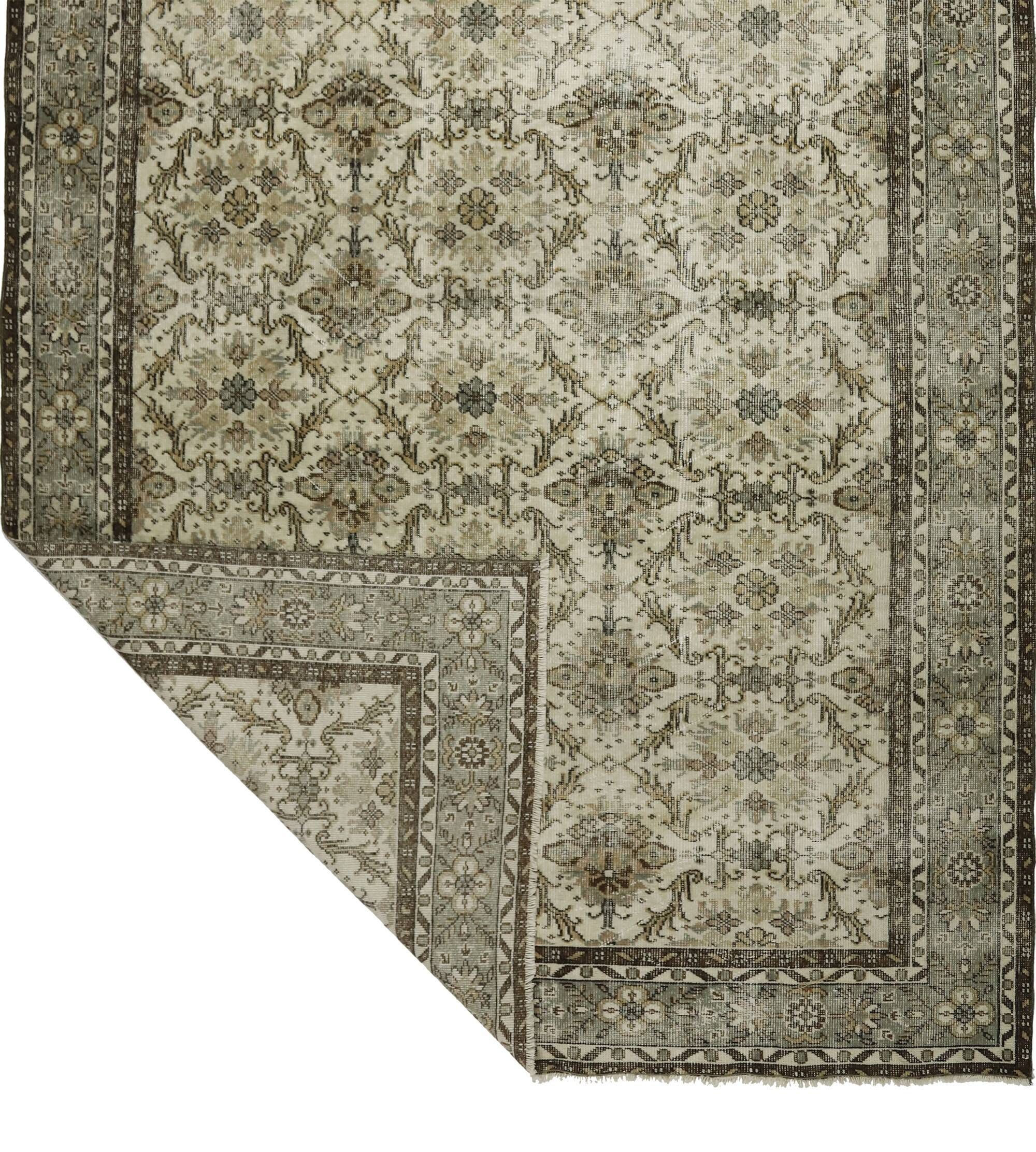Large Vintage Turkish Carpet Beige Floral 320 x 210 cm