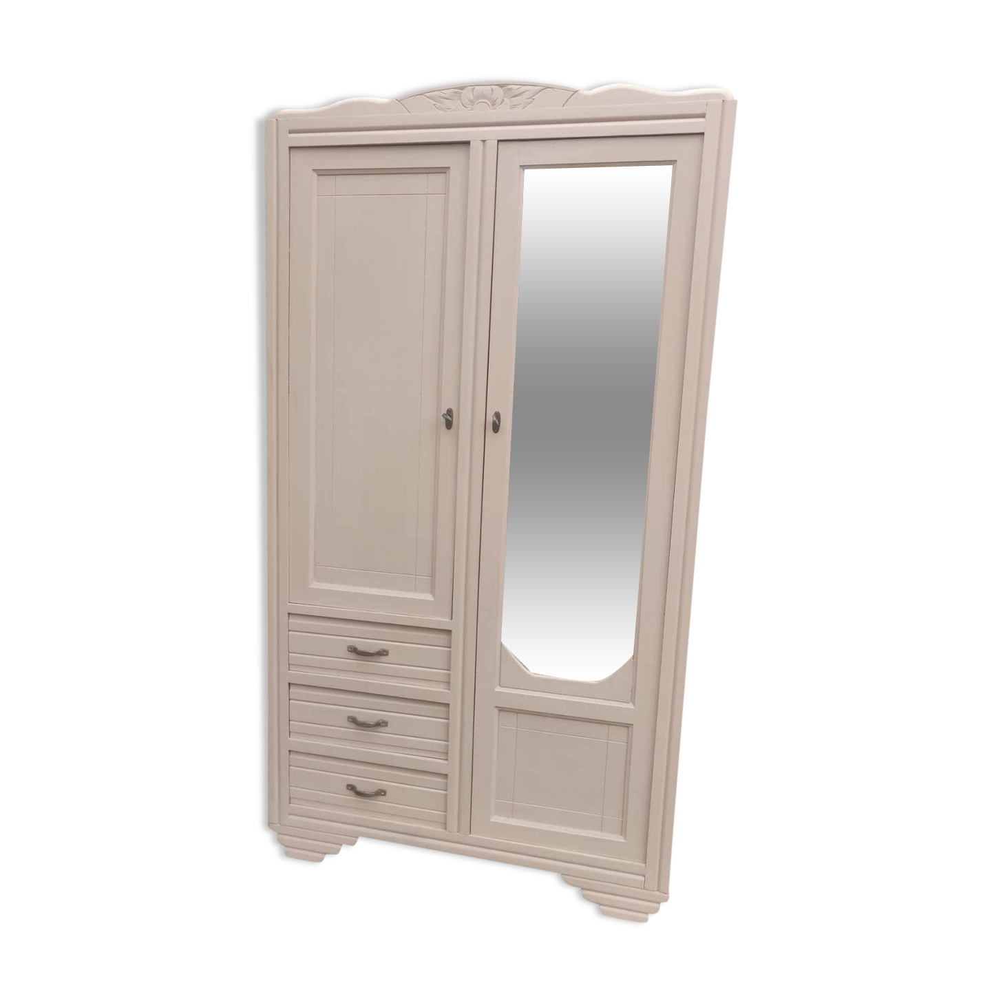 Beige art deco wardrobe