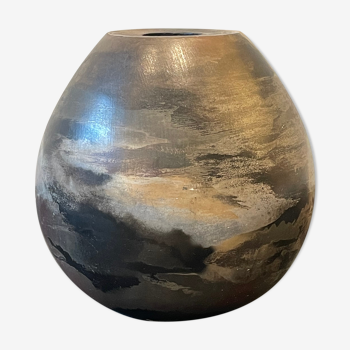 Ceramic ball vase