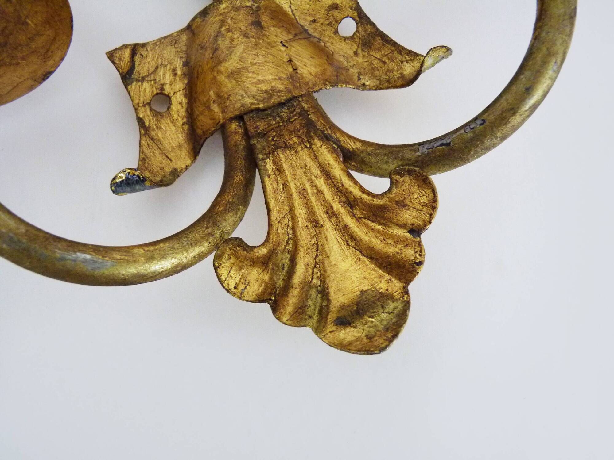 Pair of Italian wall lights with 2 gold leaf gilded arms. 70s 80s