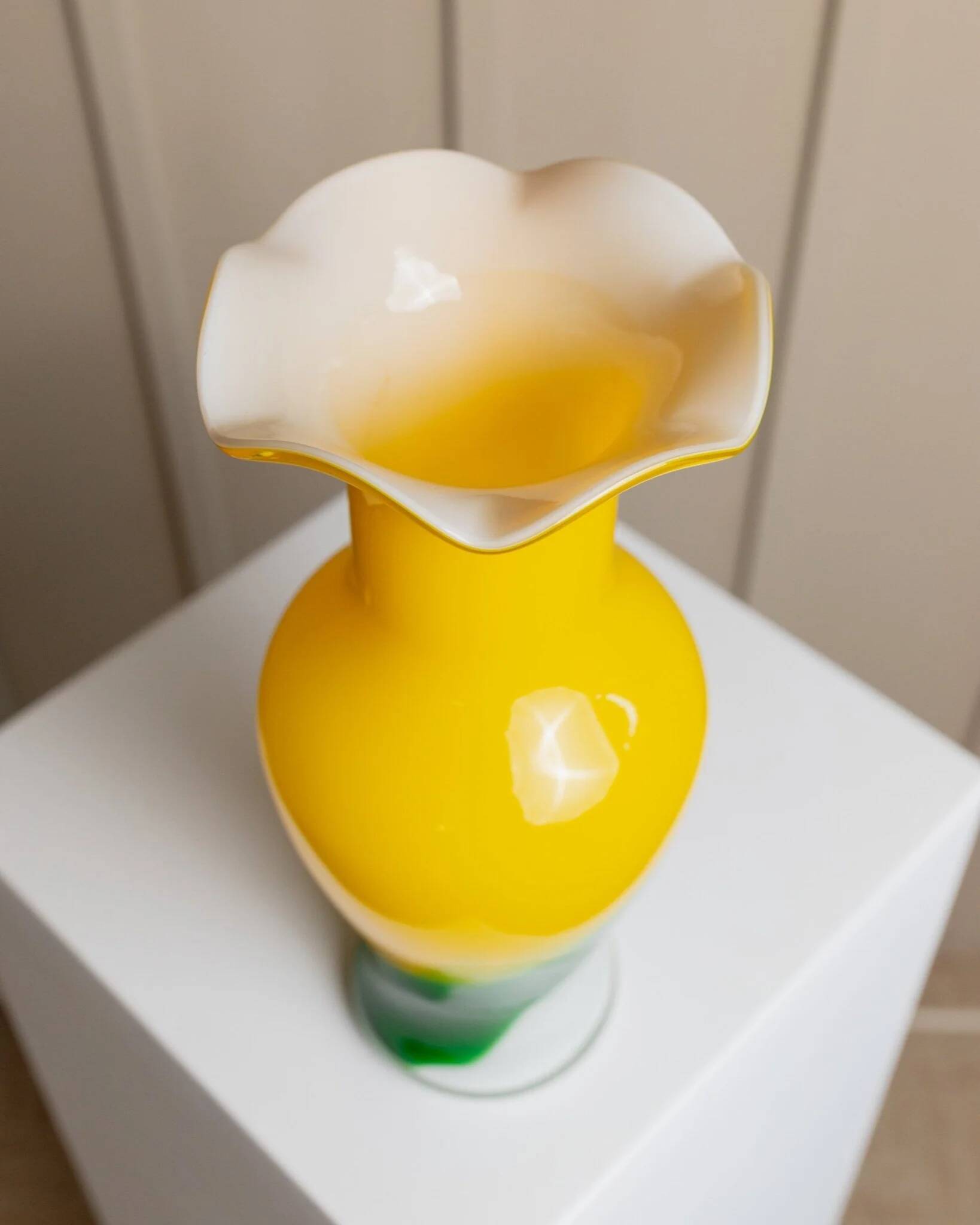 Vintage Murano Glass Fenton Vase in Multicolor Yellow, White & Green, Flashed Glass – Italy 1970s
