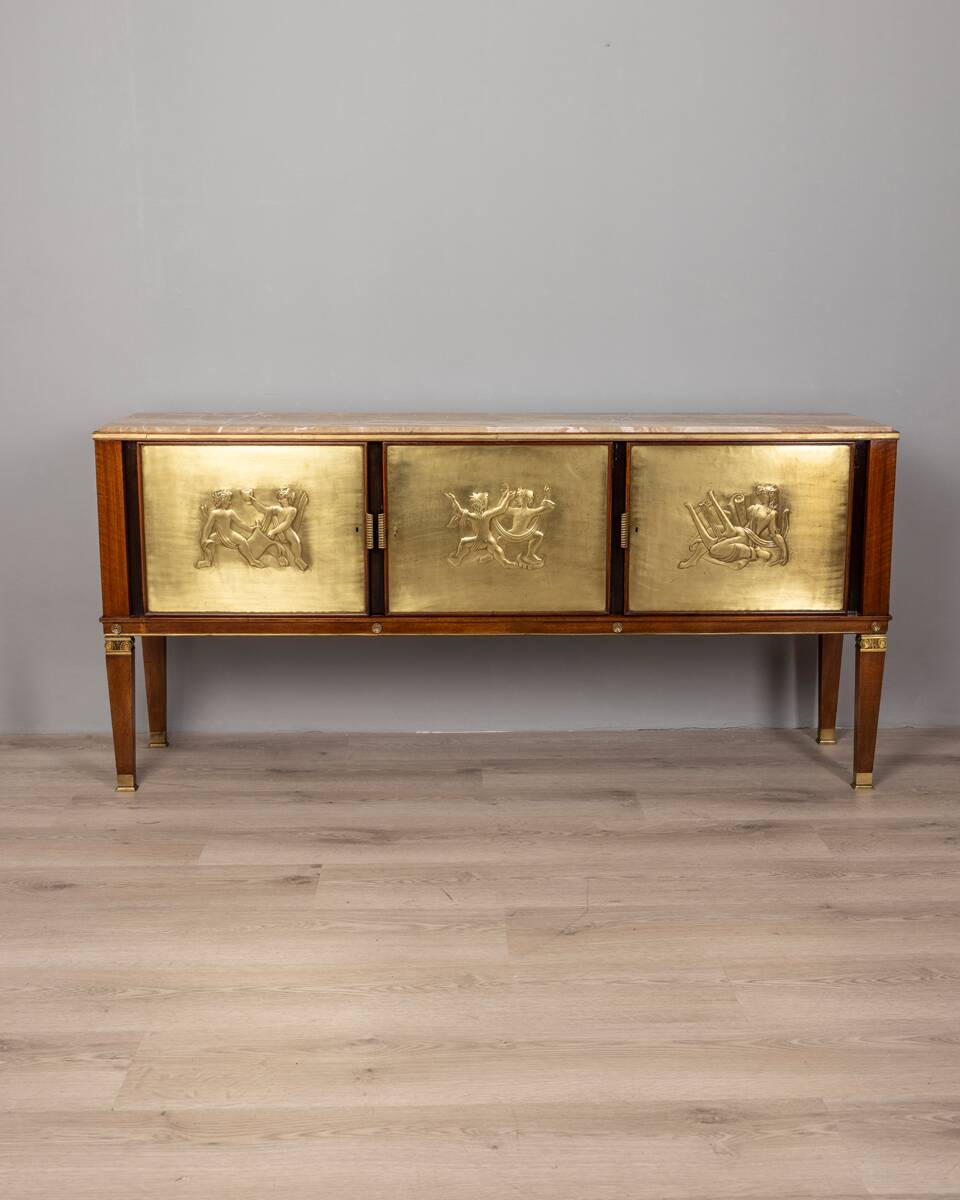 Buffet vintage années 40 en bois bas-reliefs en laiton et marbre design italien