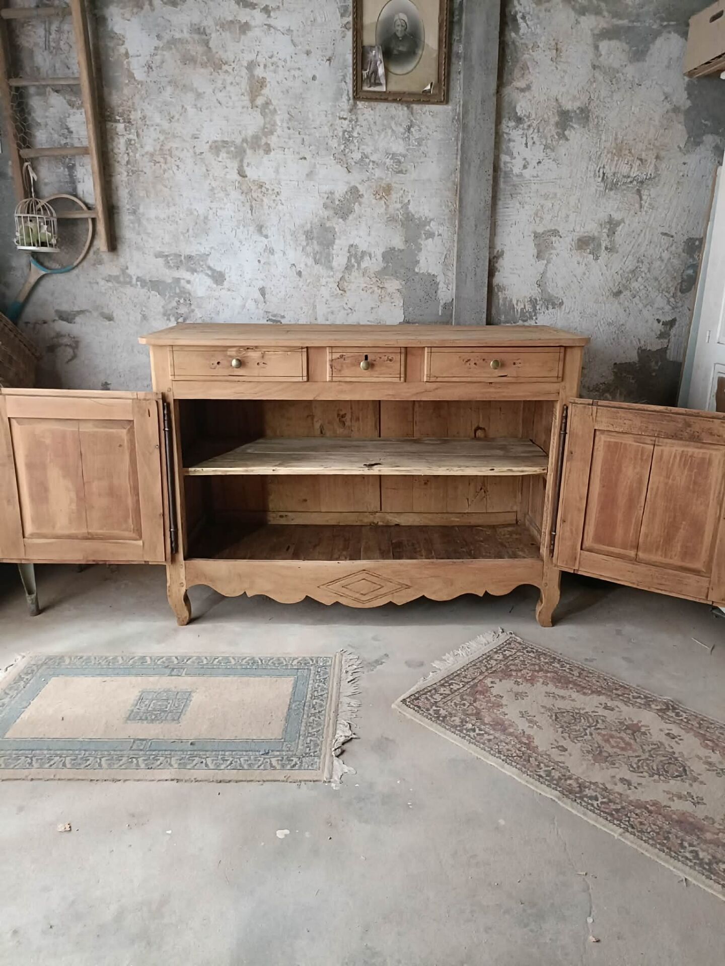 Buffet en bois
