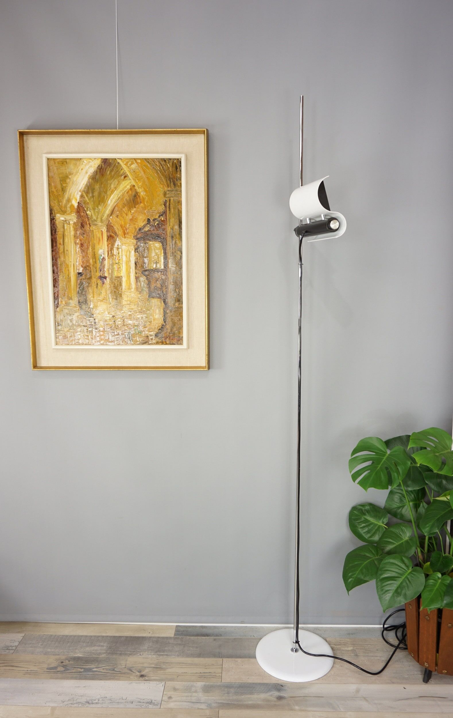 Floor lamp model DIM 333 by Vico Magistretti for Oluce 1970