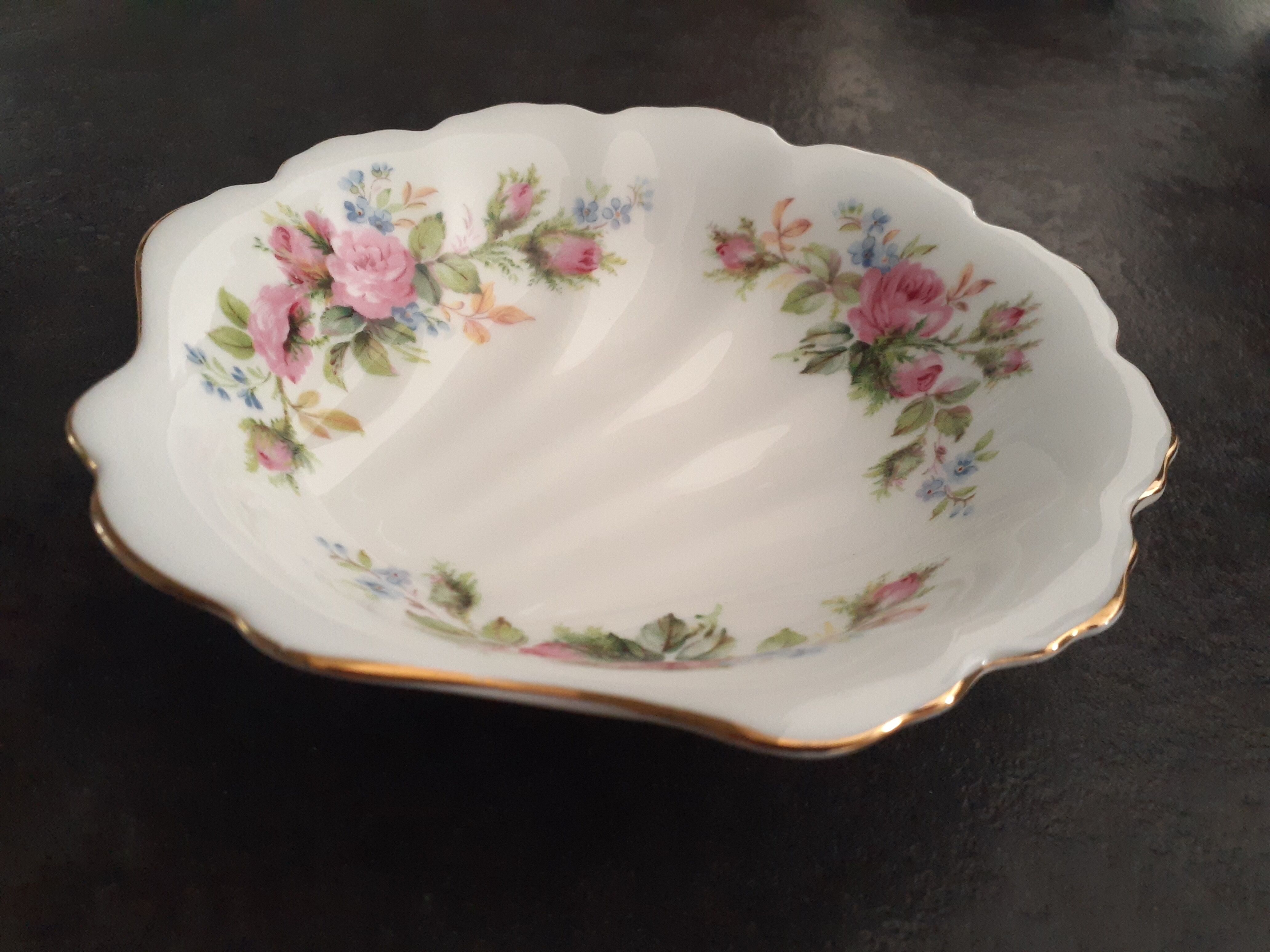 Royal albert soap holder