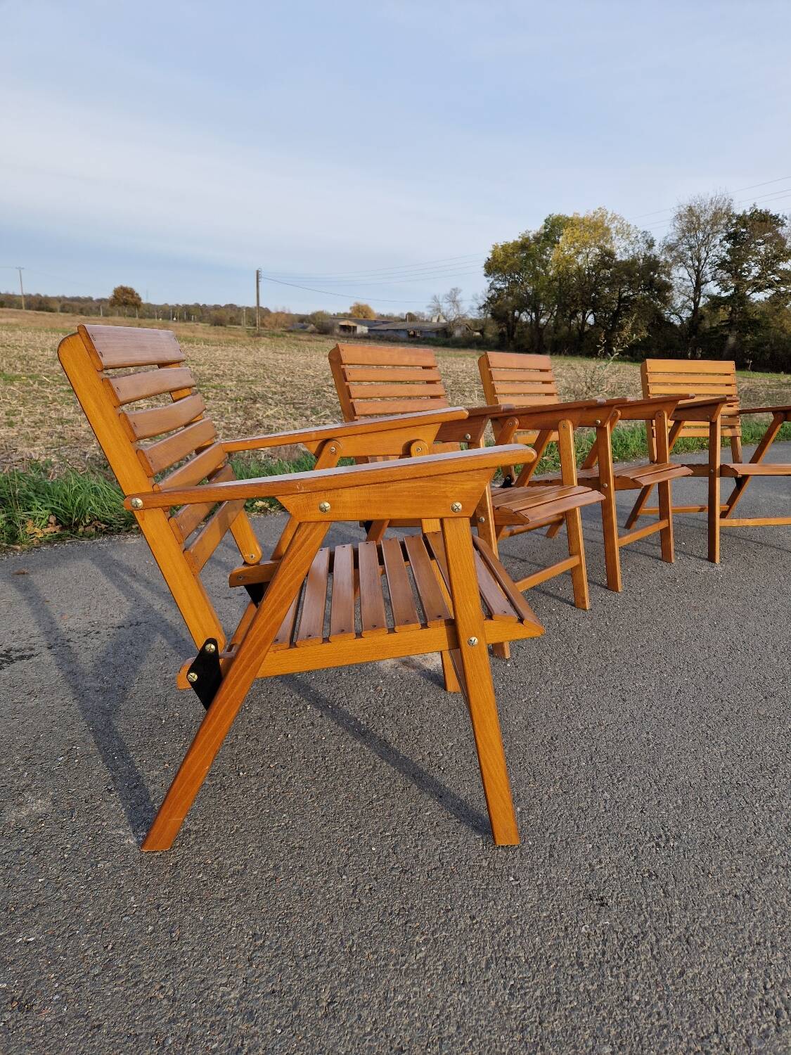 Set of 4 vintage folding armchairs