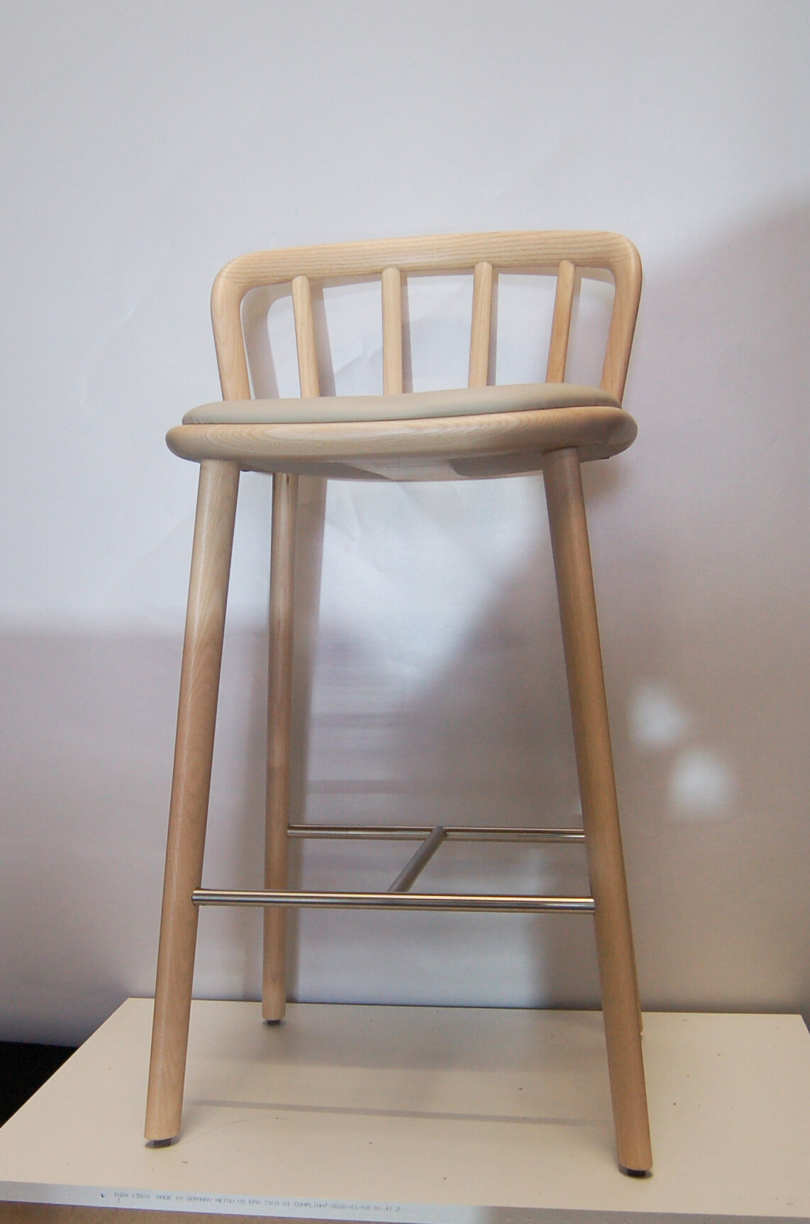Tabouret Nym frêne massif HA 650  - Pedrali
