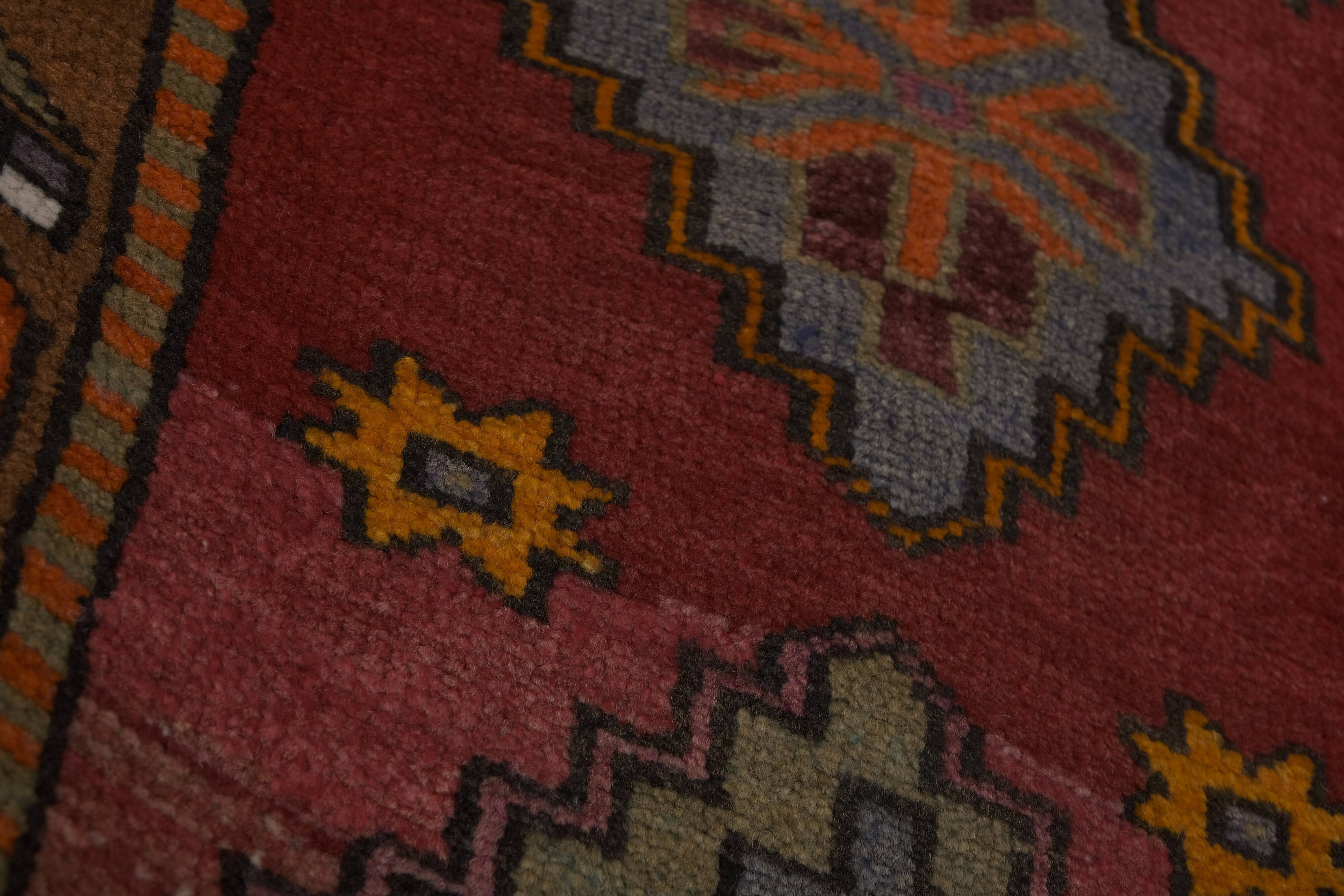 Vintage Turkish rug from Oushak, hand woven55x106 58x103 cm