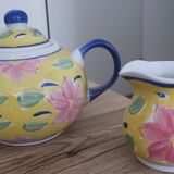Teapot and milk jug