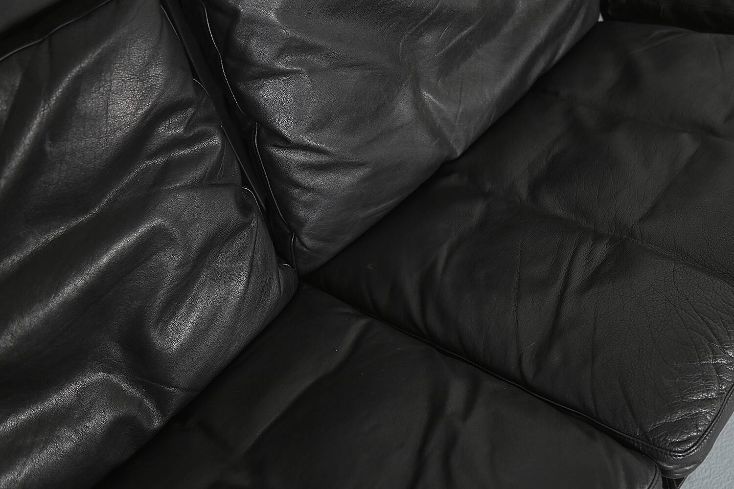 Fabricius & Kastholm Bo-Ex Set BO-562 leather sofa and BO-561 armchair 1960