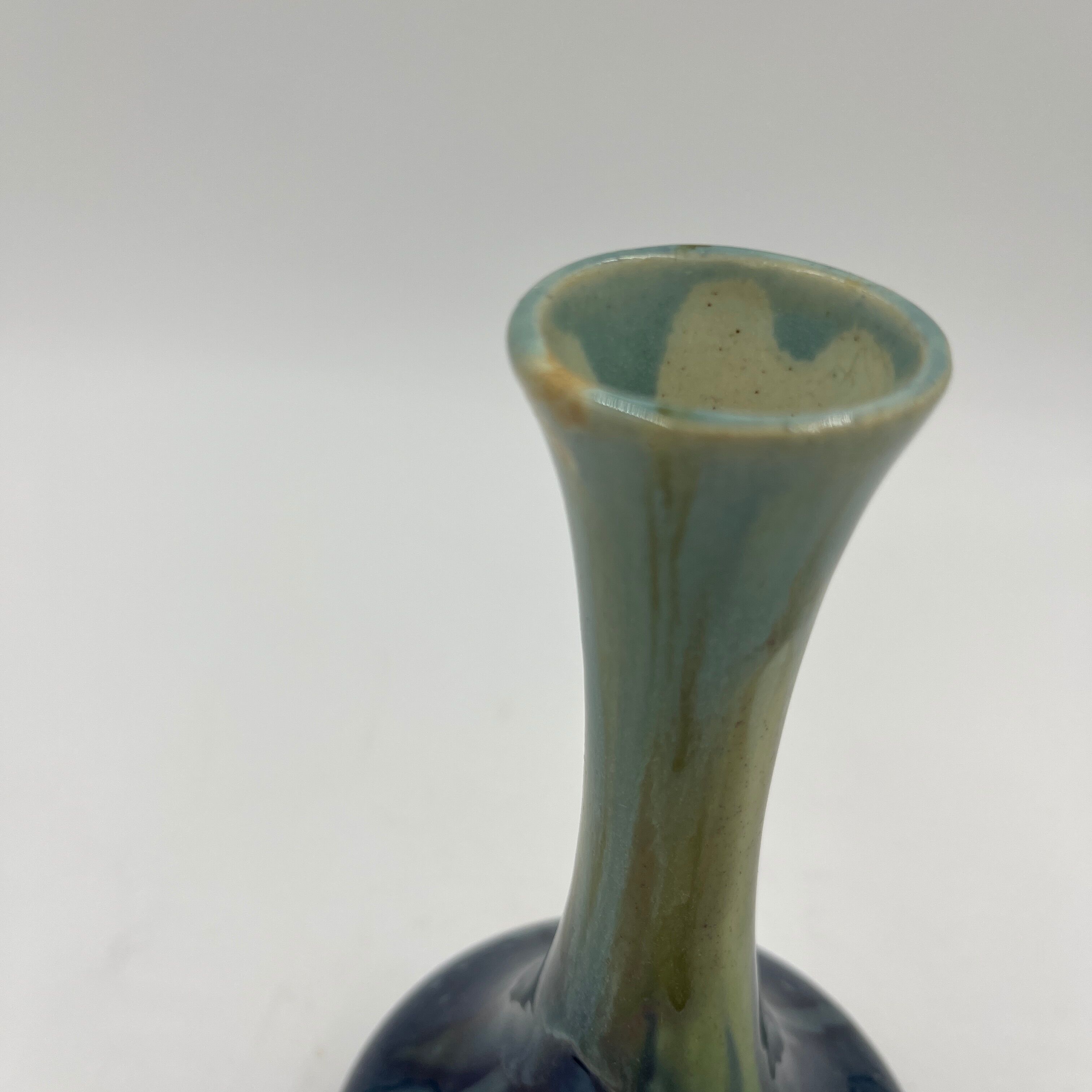 Art deco soliflore in Thulin earthenware