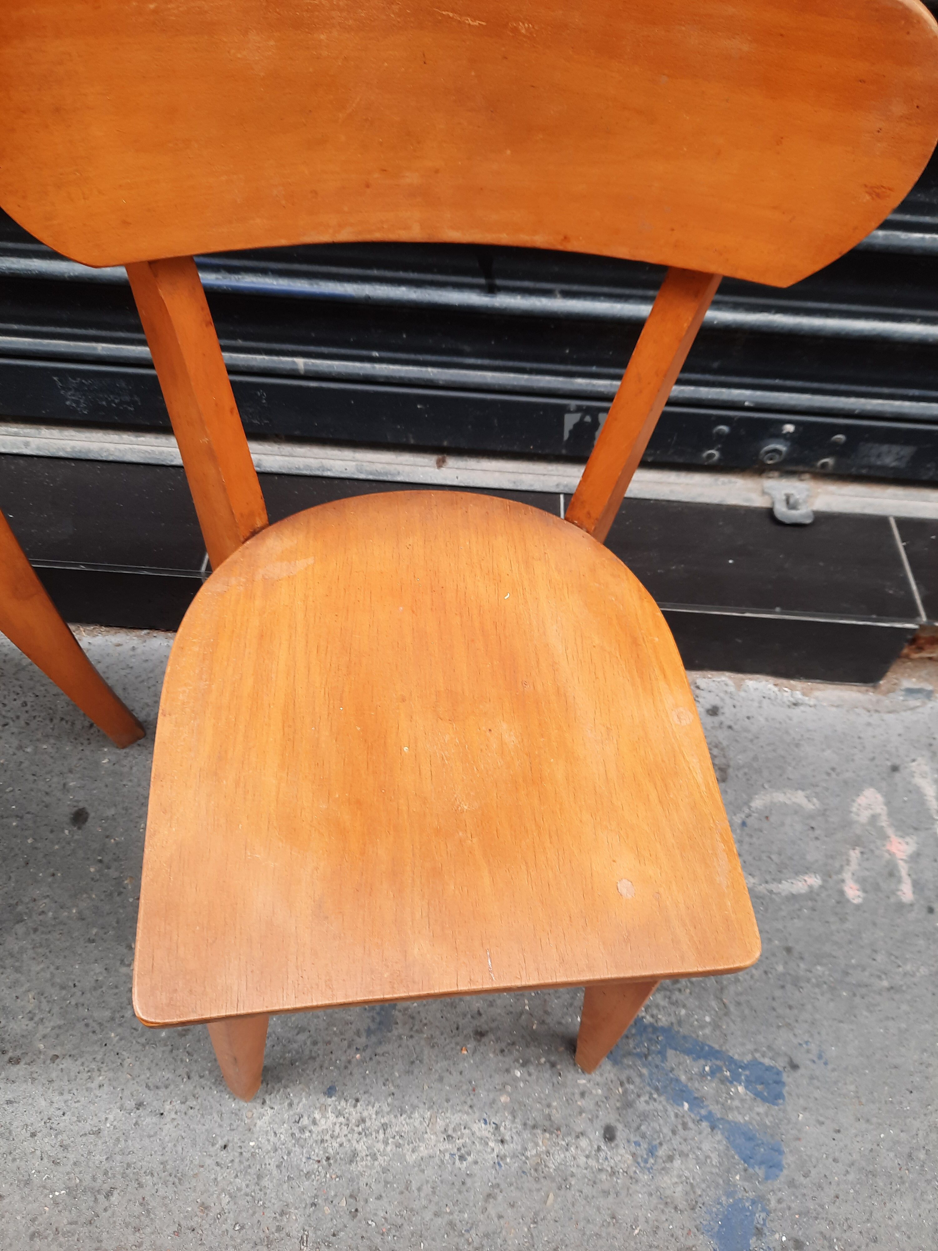 Paire de chaises bistrot vintage