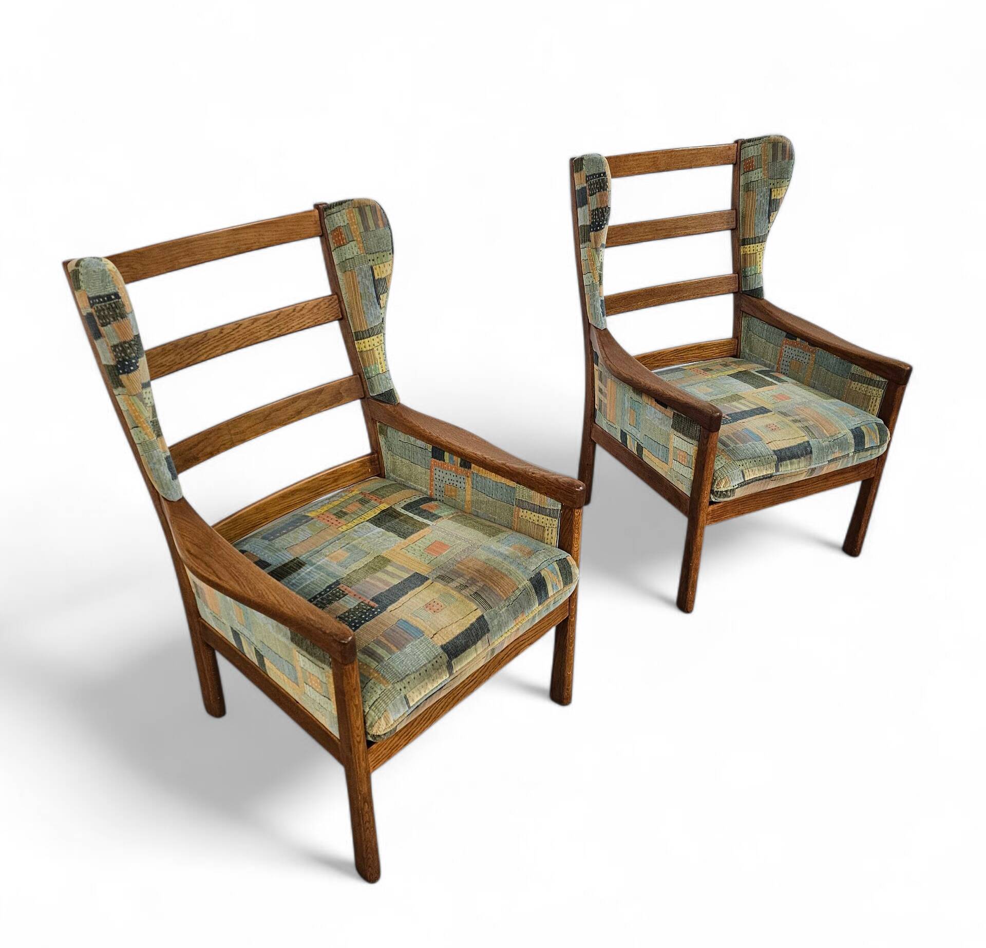 2 x Casala wingback / lounge / armchair in top condition / 4 small cushions / 1960s