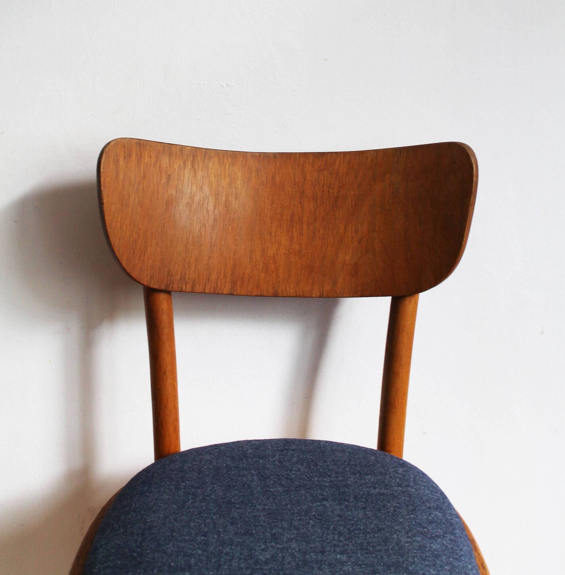 Czechoslovak chair in beech by UP Rousínov, 1960s