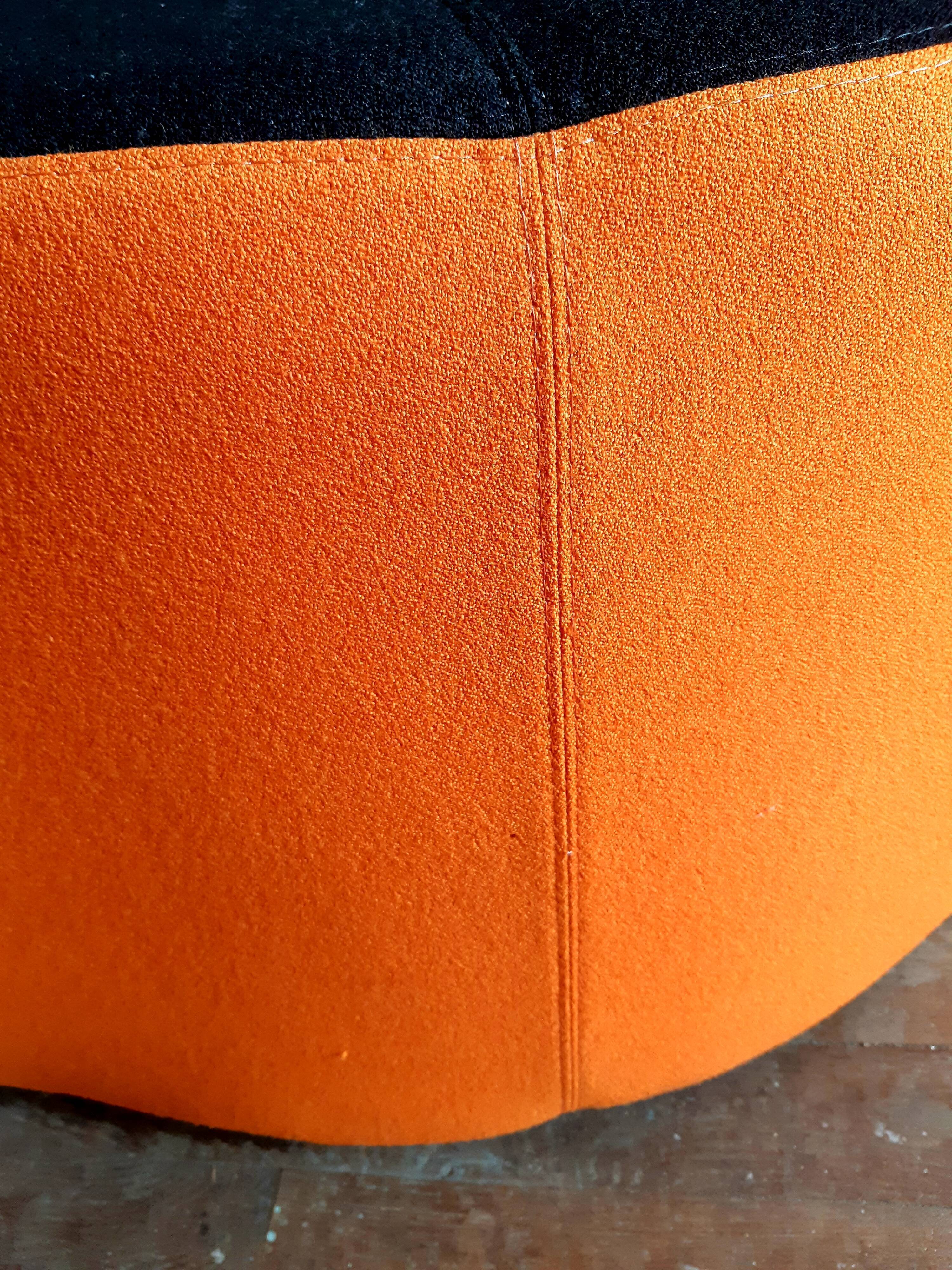 Ripple Bench, design bench by Laurinda Spear