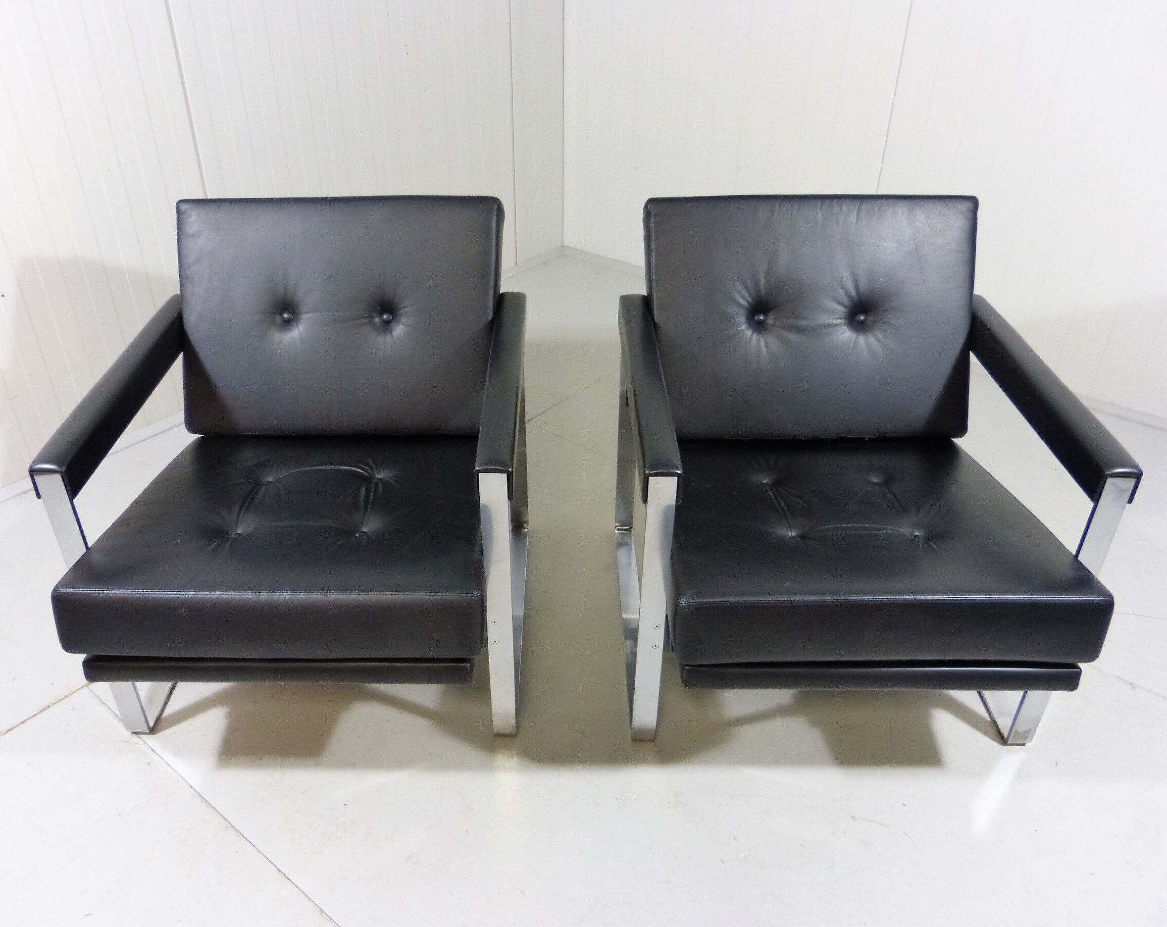 Hein Salomonson black leather lounge chairs 1968
