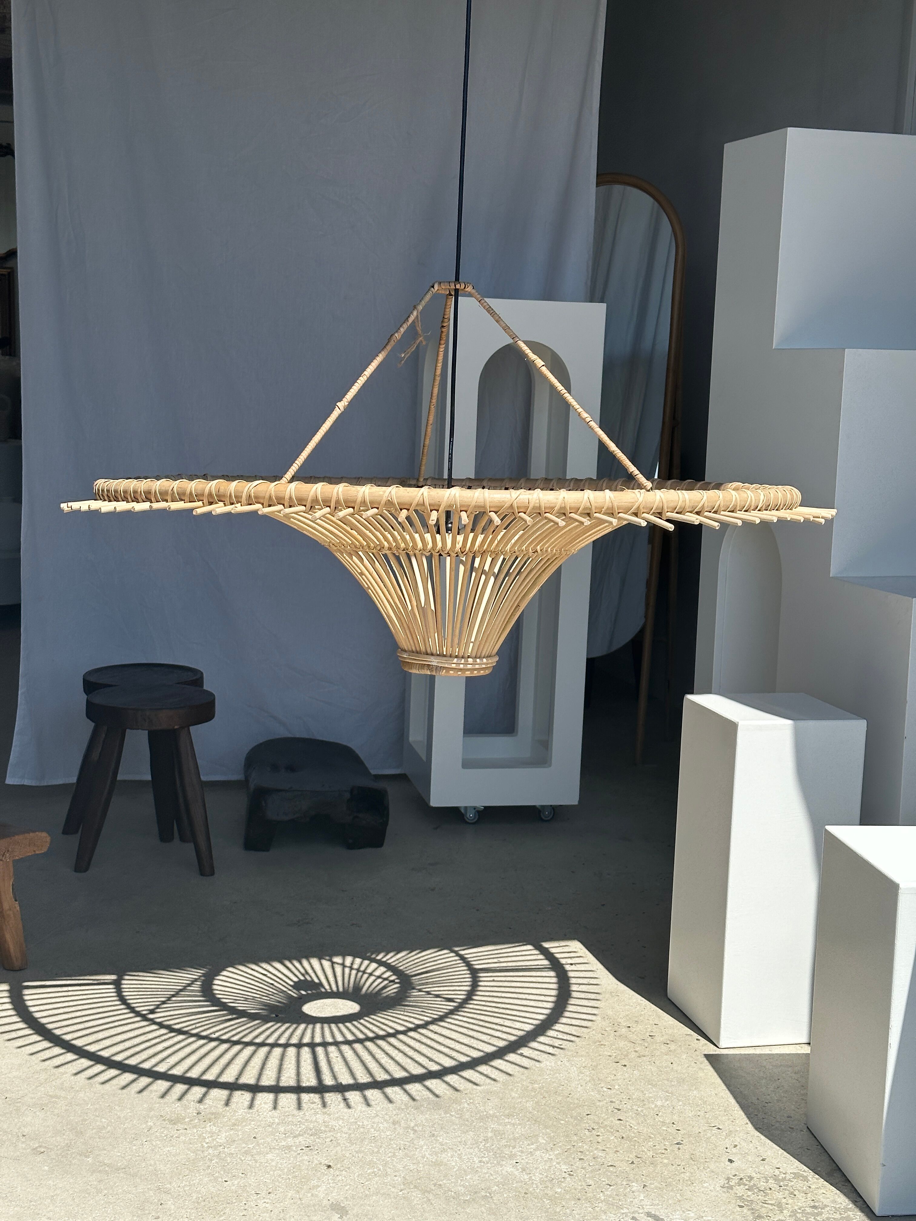 Suspension rattan saucer iron frame D:120 H:60