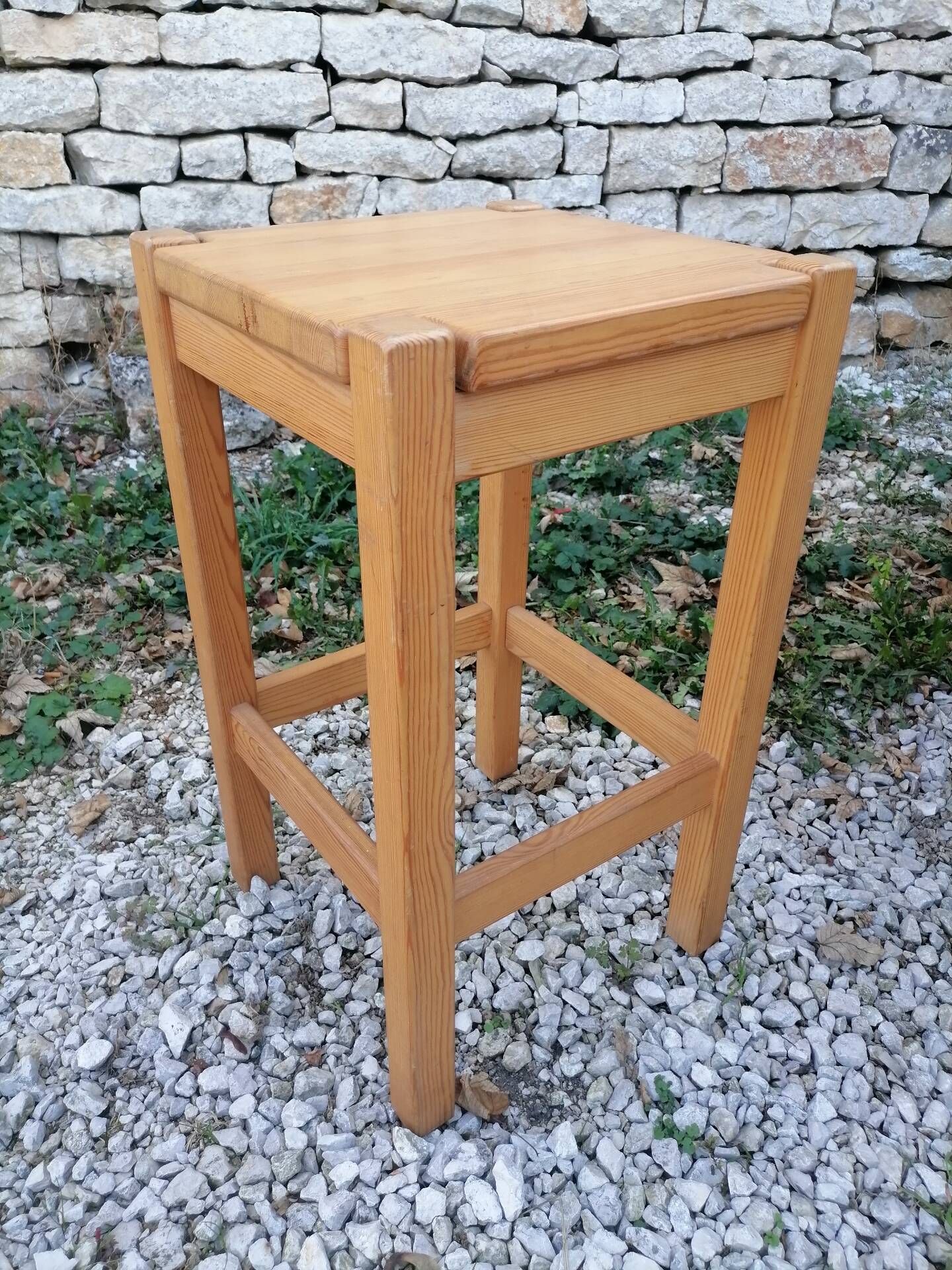Pair of stools. Vintage