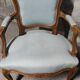 Fauteuils cabriolet Louis XV retapissés