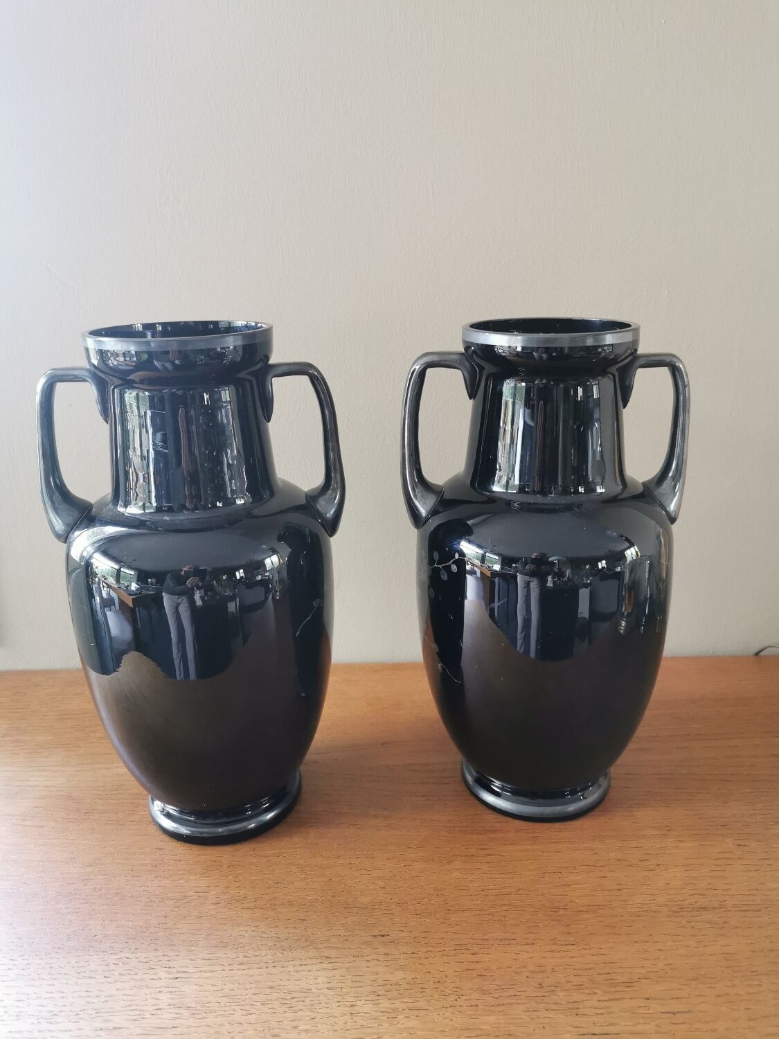 Pair of art deco vases signed Hem Michel Herman