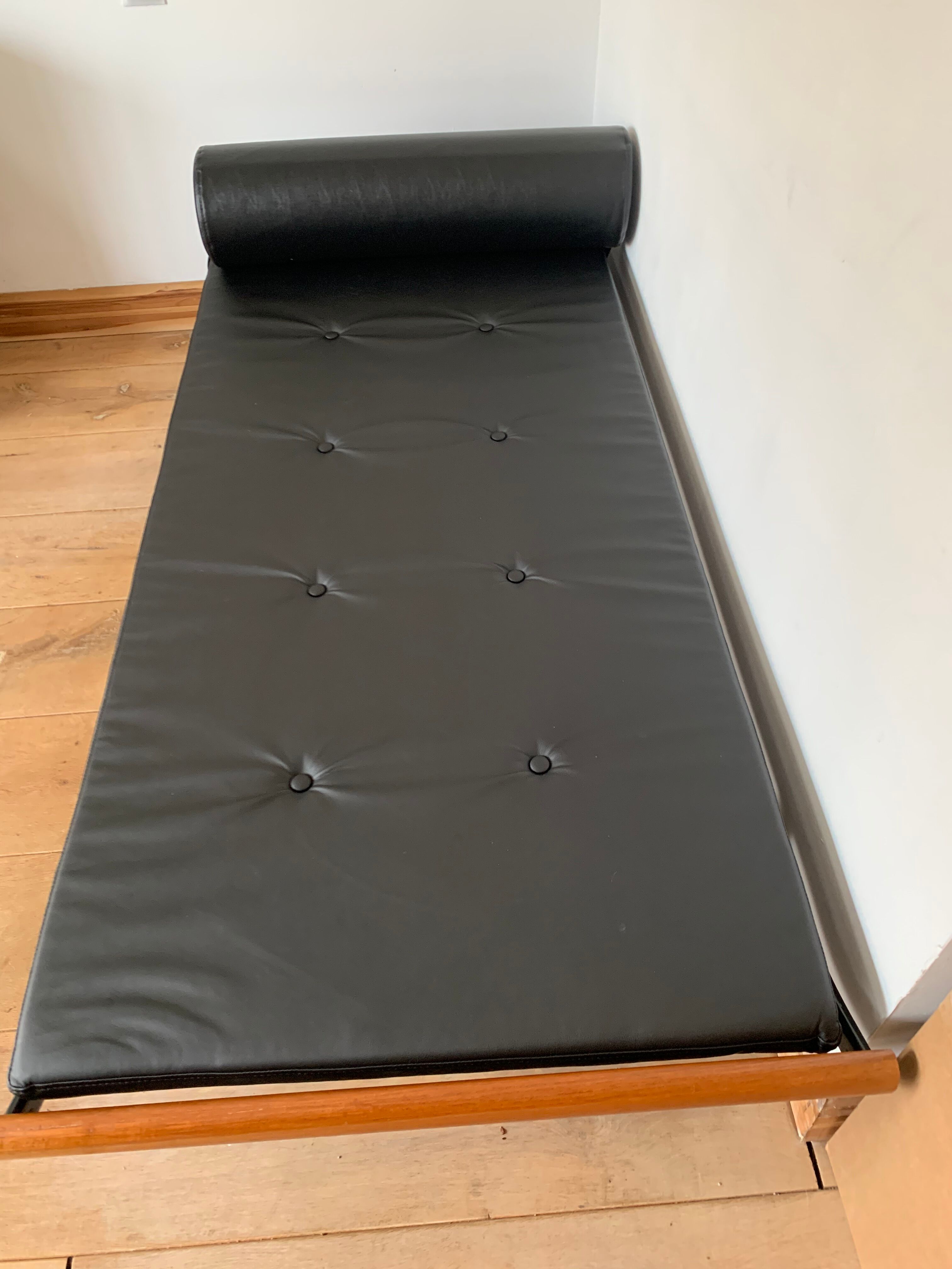 Cleopatra Day Bed By Andre Cordemeyer For Auping