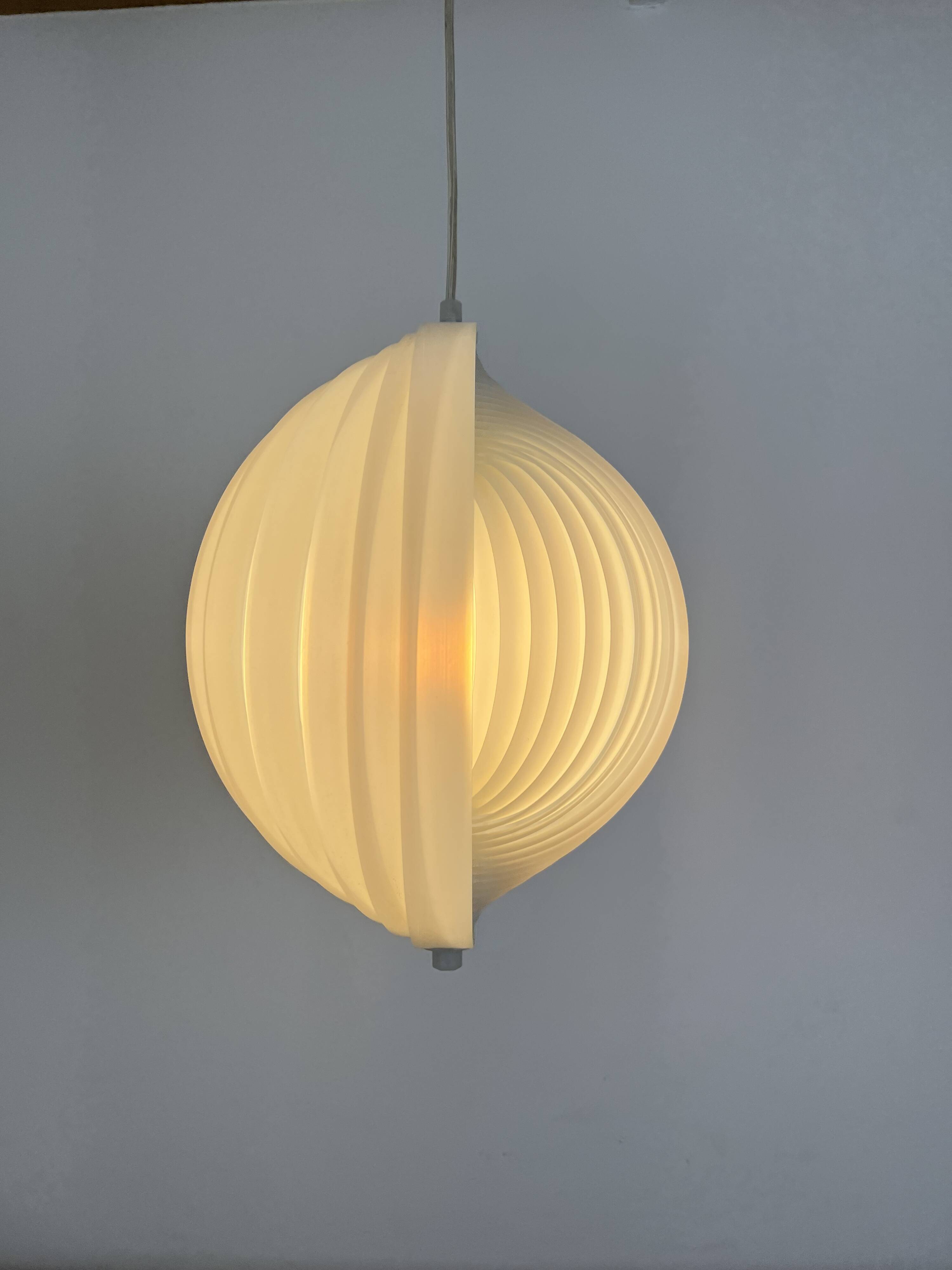 Suspension Moon par Kare Design, années 80