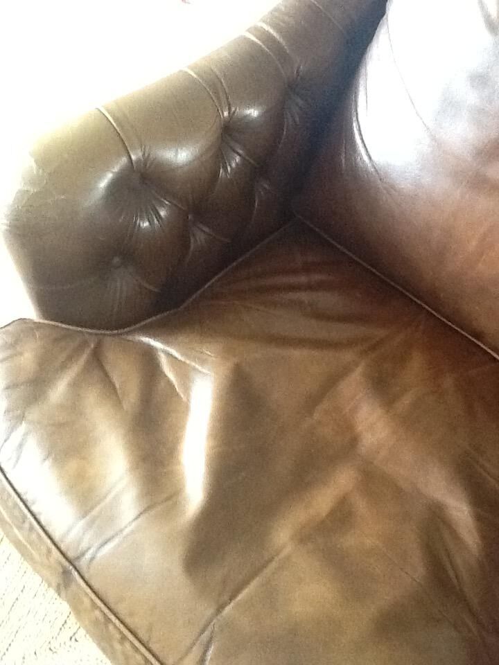 Armchair in leatherette vintage