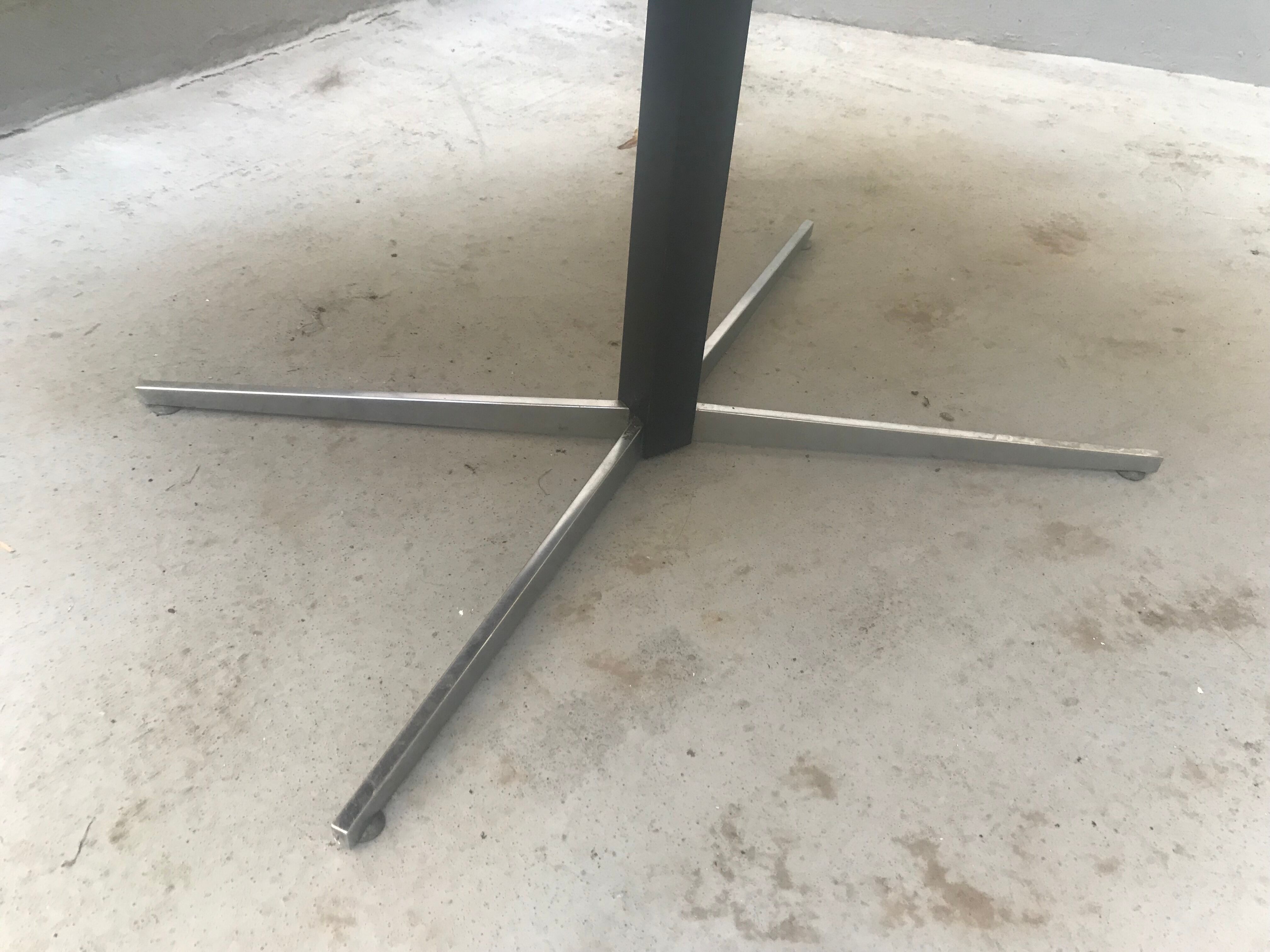 Table goes up and down year 60