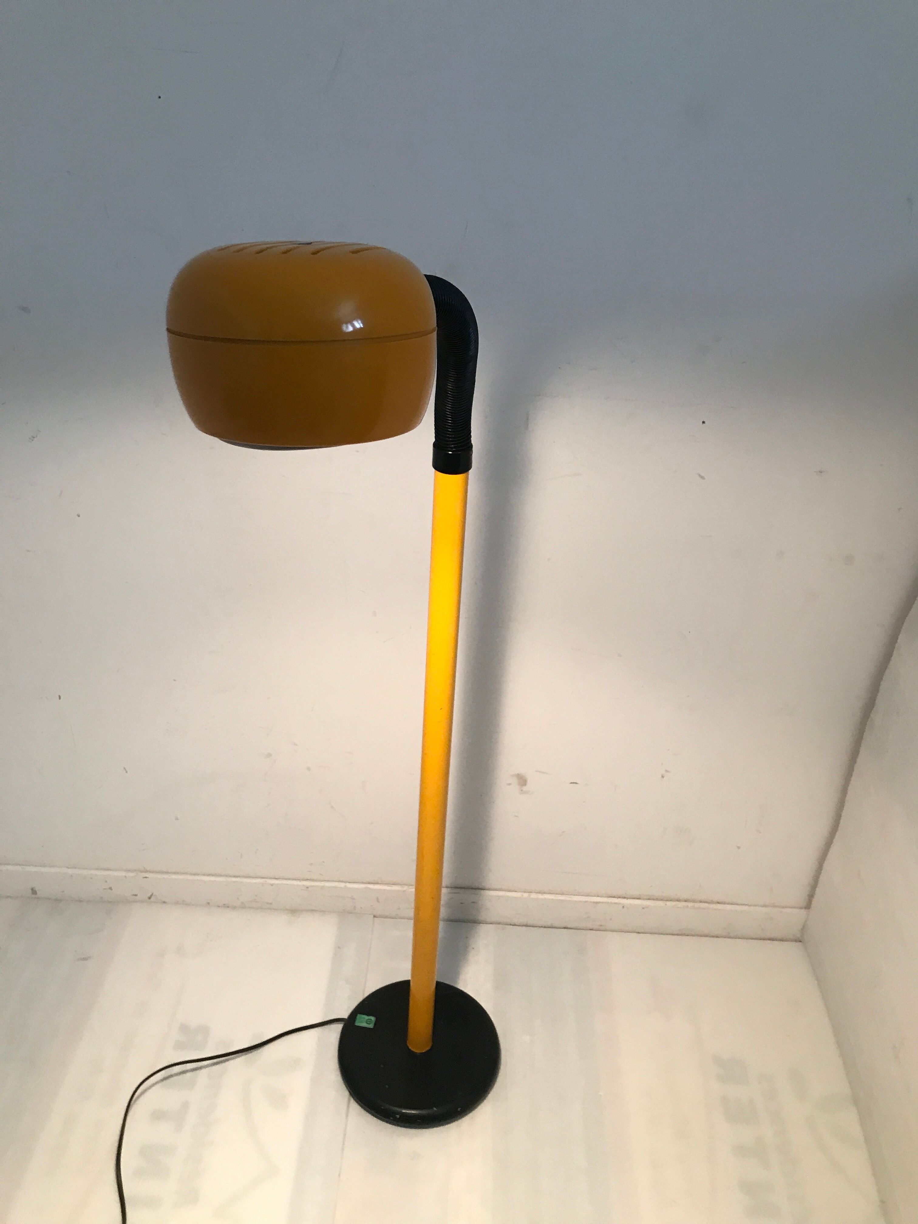 Yellow gooseneck floor lamp 50s-60s