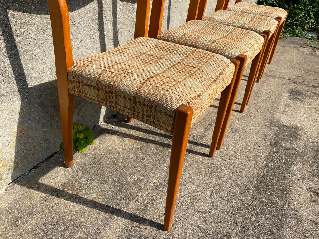 Series of 4 chairs in Scandinavian style 1960