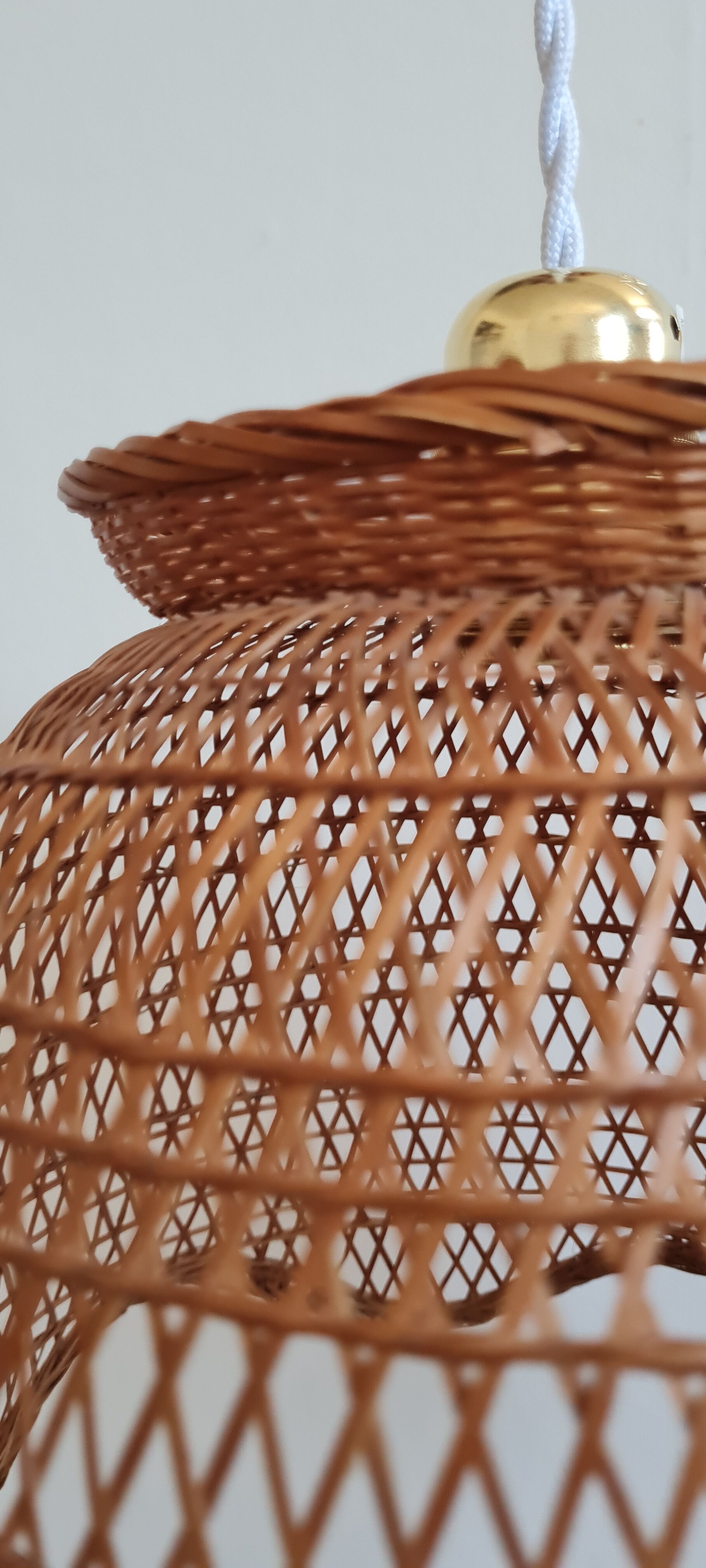 Vintage wicker pendant lamp