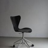 3117 Black swivel chair by Arne Jacobsen for Fritz Hansen