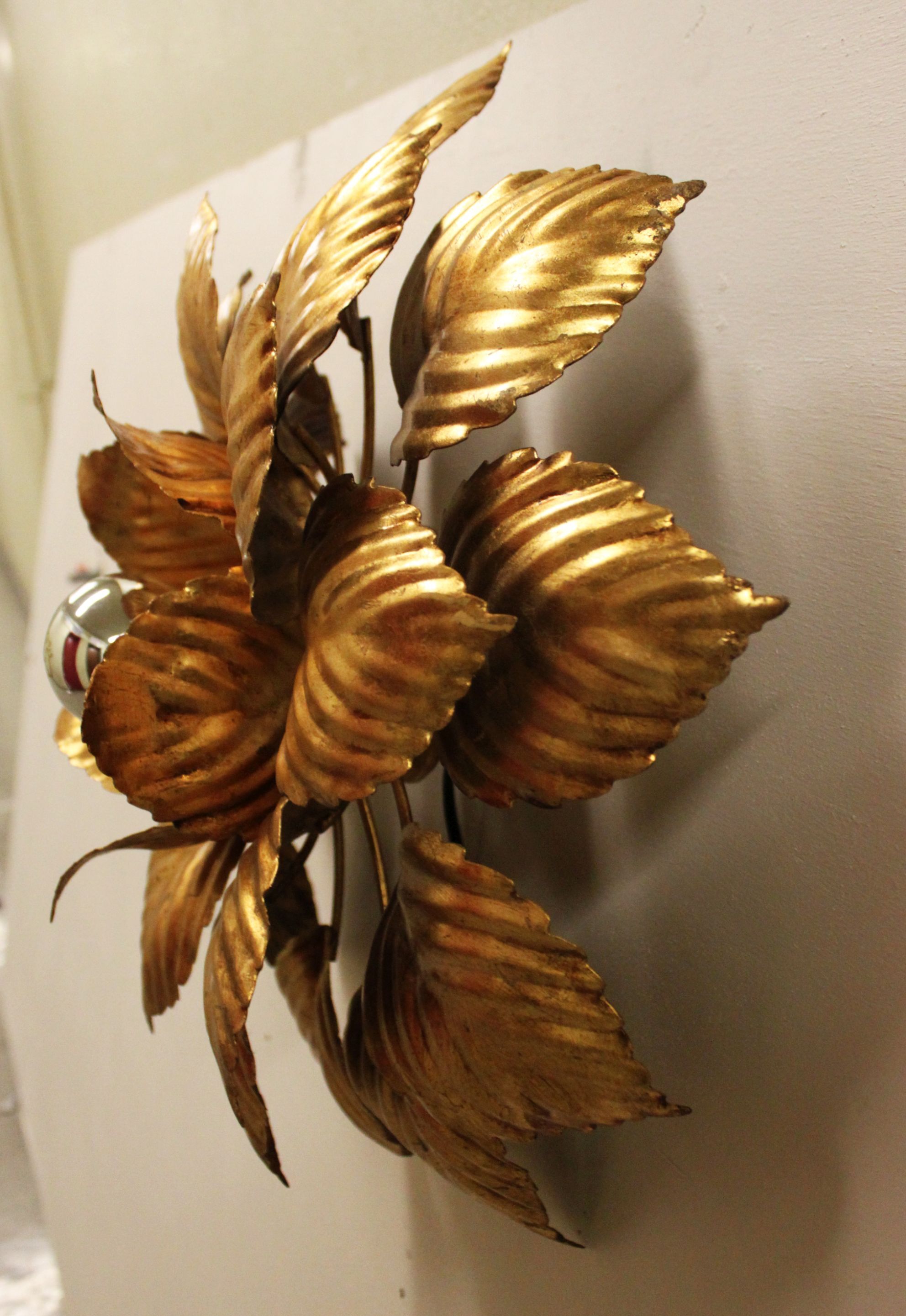 Masca floral wall lamp, 70's, Italy