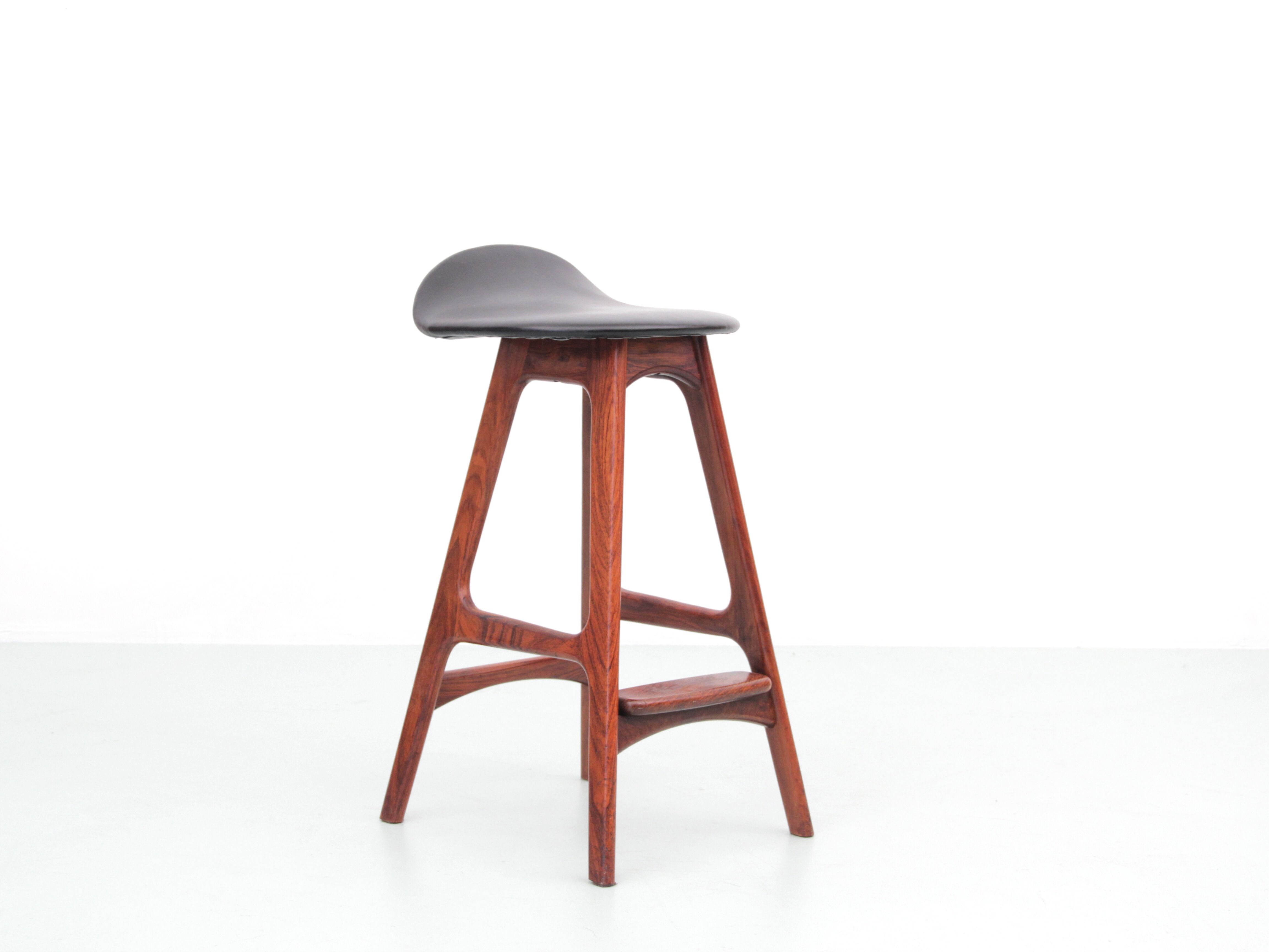 Scandinavian bar stool in OD61 style rosewood. H 62 cm.