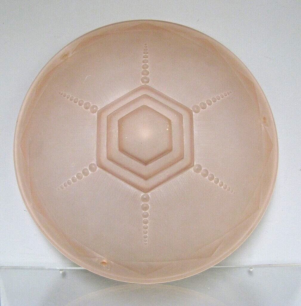 Ceiling lamp chandelier. Art Deco molded glass basin.