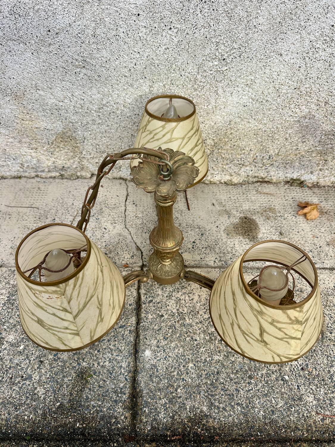 Antique Louis XV style chandelier in gilded bronze