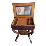 Coiffeuse en acajou - époque 19eme