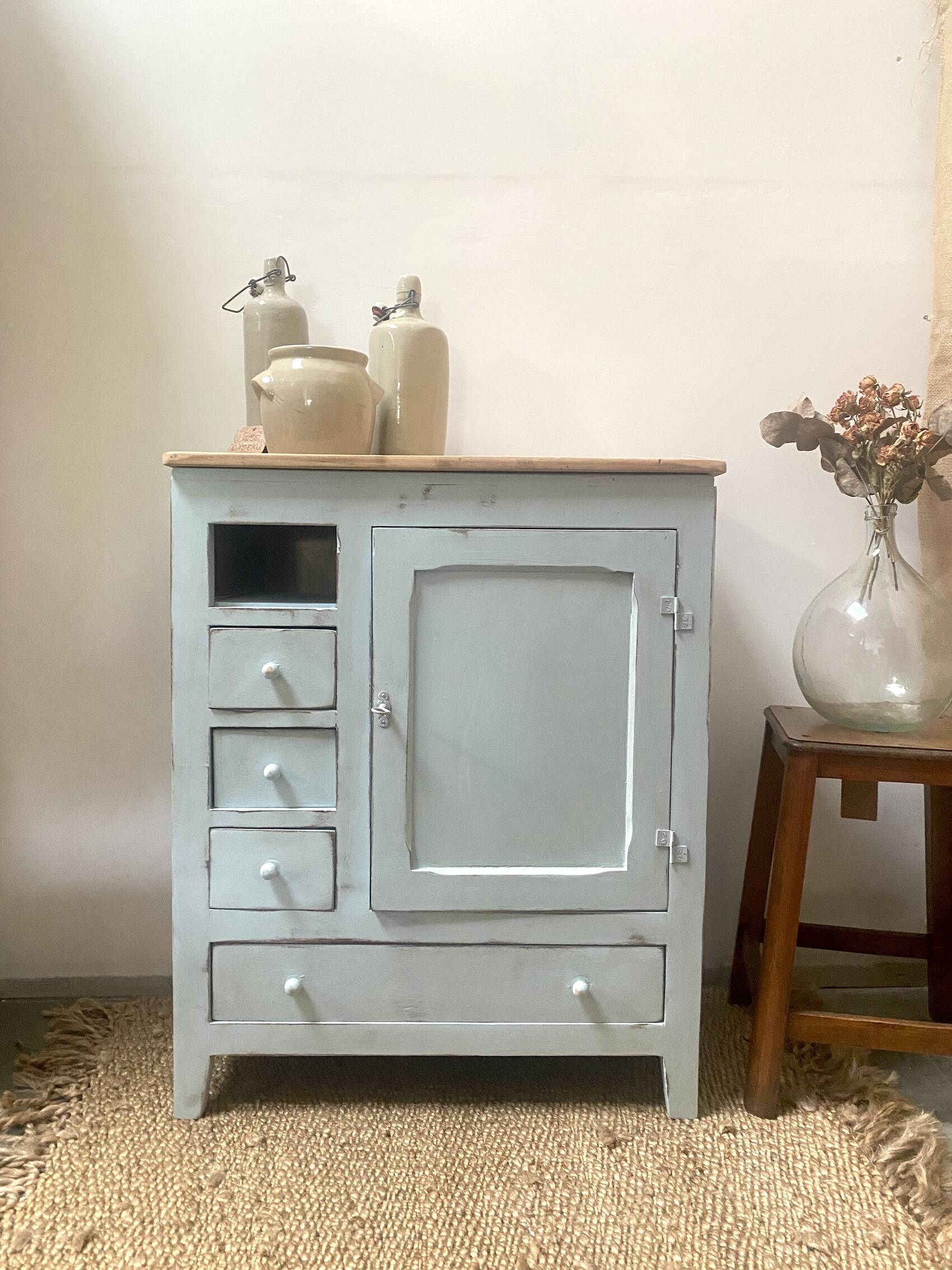 Small blue Parisian buffet