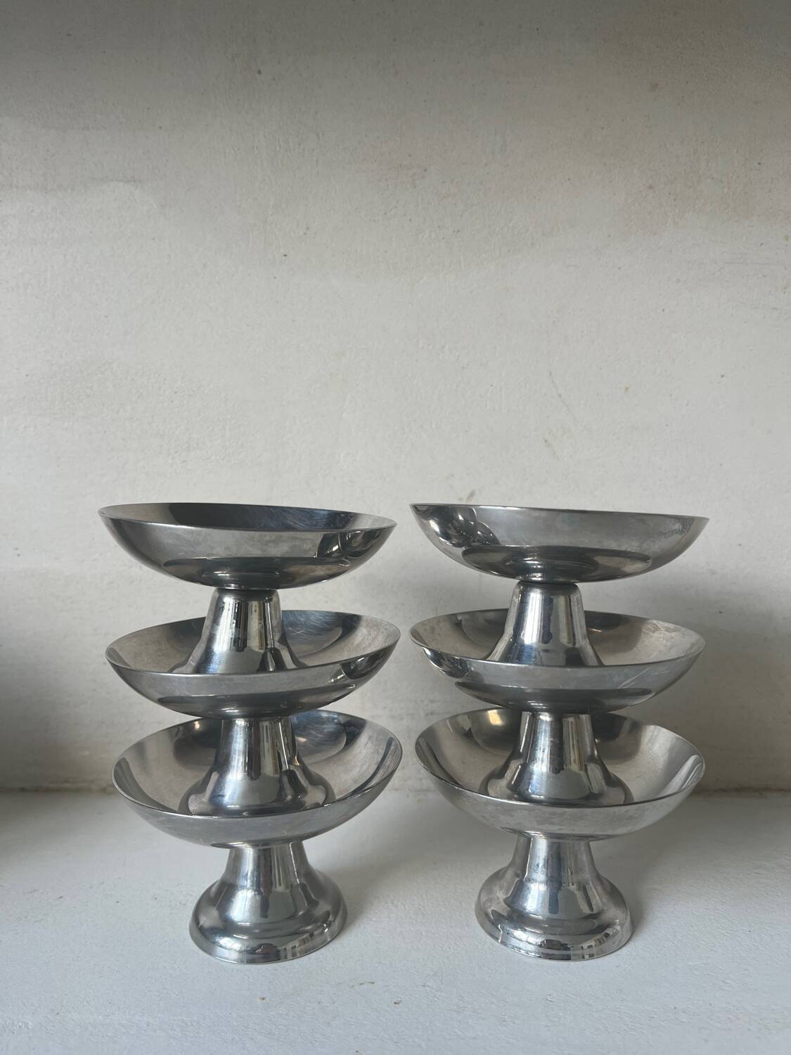 6 stainless steel dessert bowls, 1970s