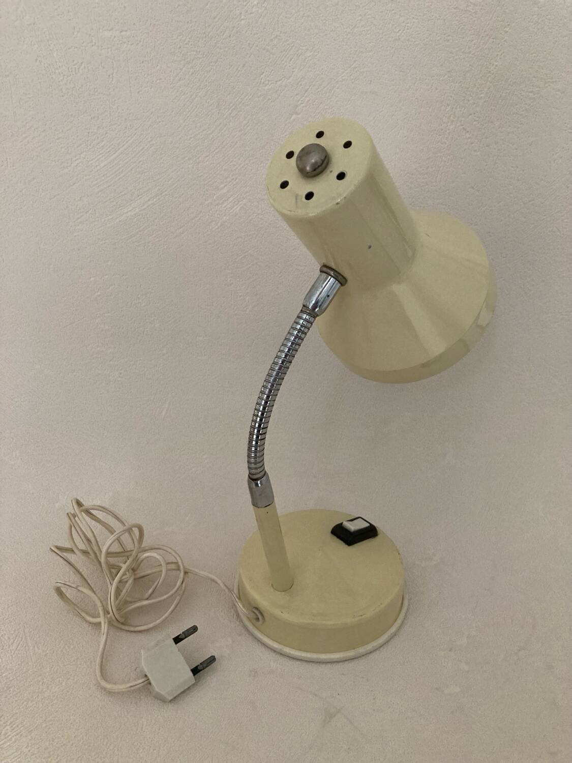 60s cream and chrome desk or bedside lamp