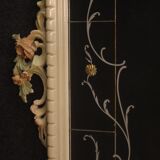 Italian lacquered mirror with floral decorations from 20th century