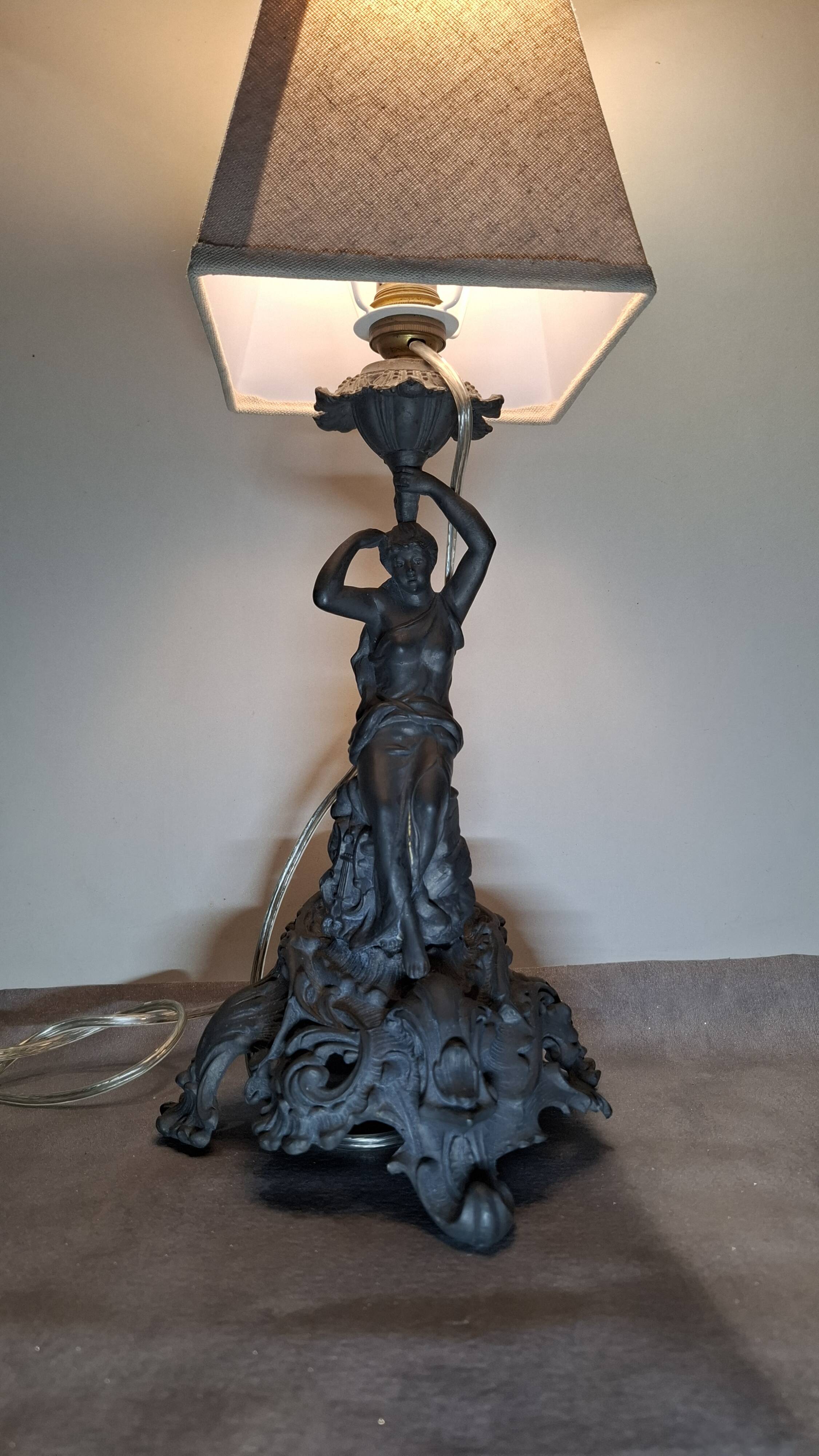 Lampe  Art Nouveau / néoclassique