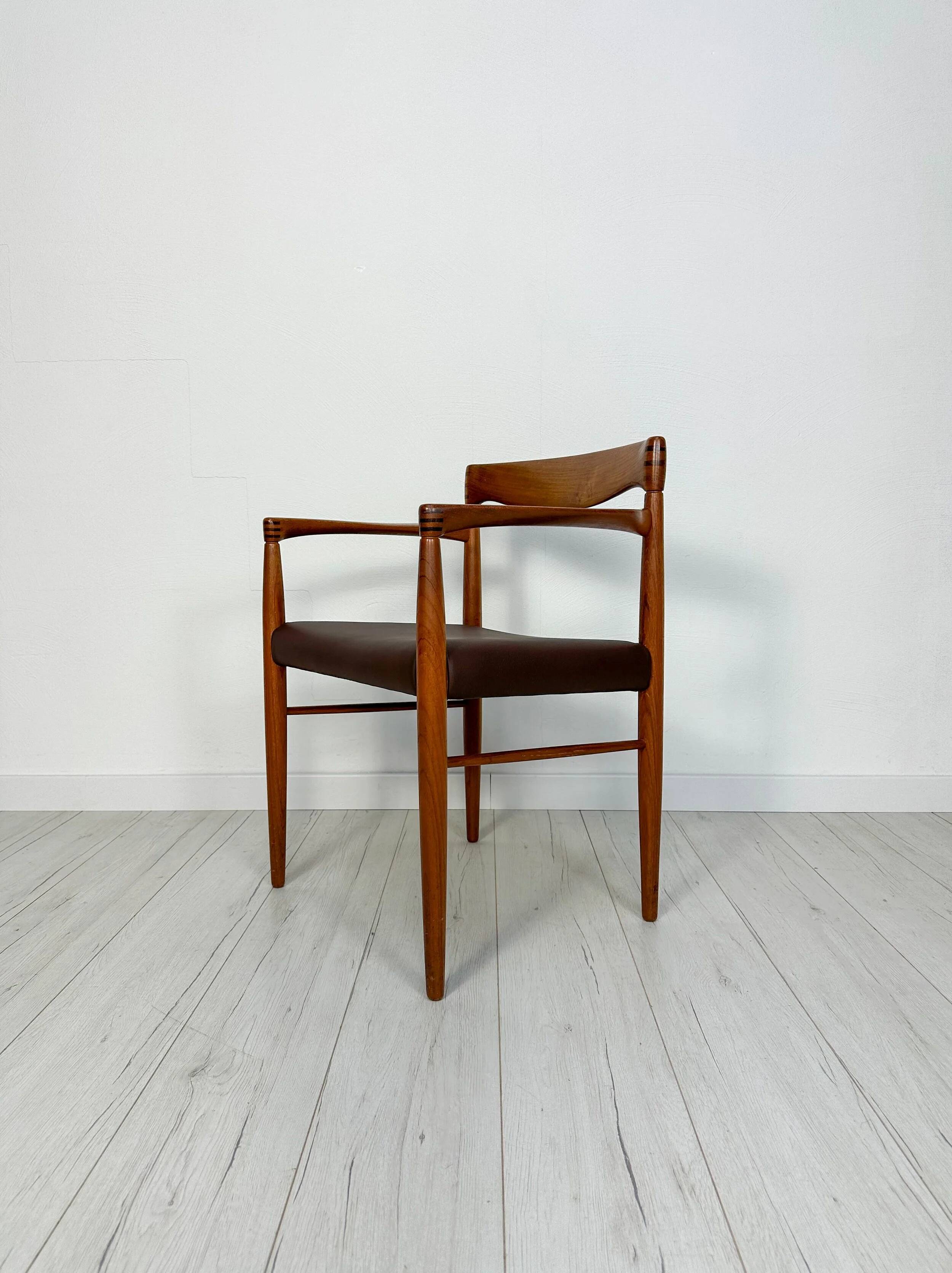 1960s Set of 6 vintage Danish Teak Dining Chairs by H.W. Klein for Bramin